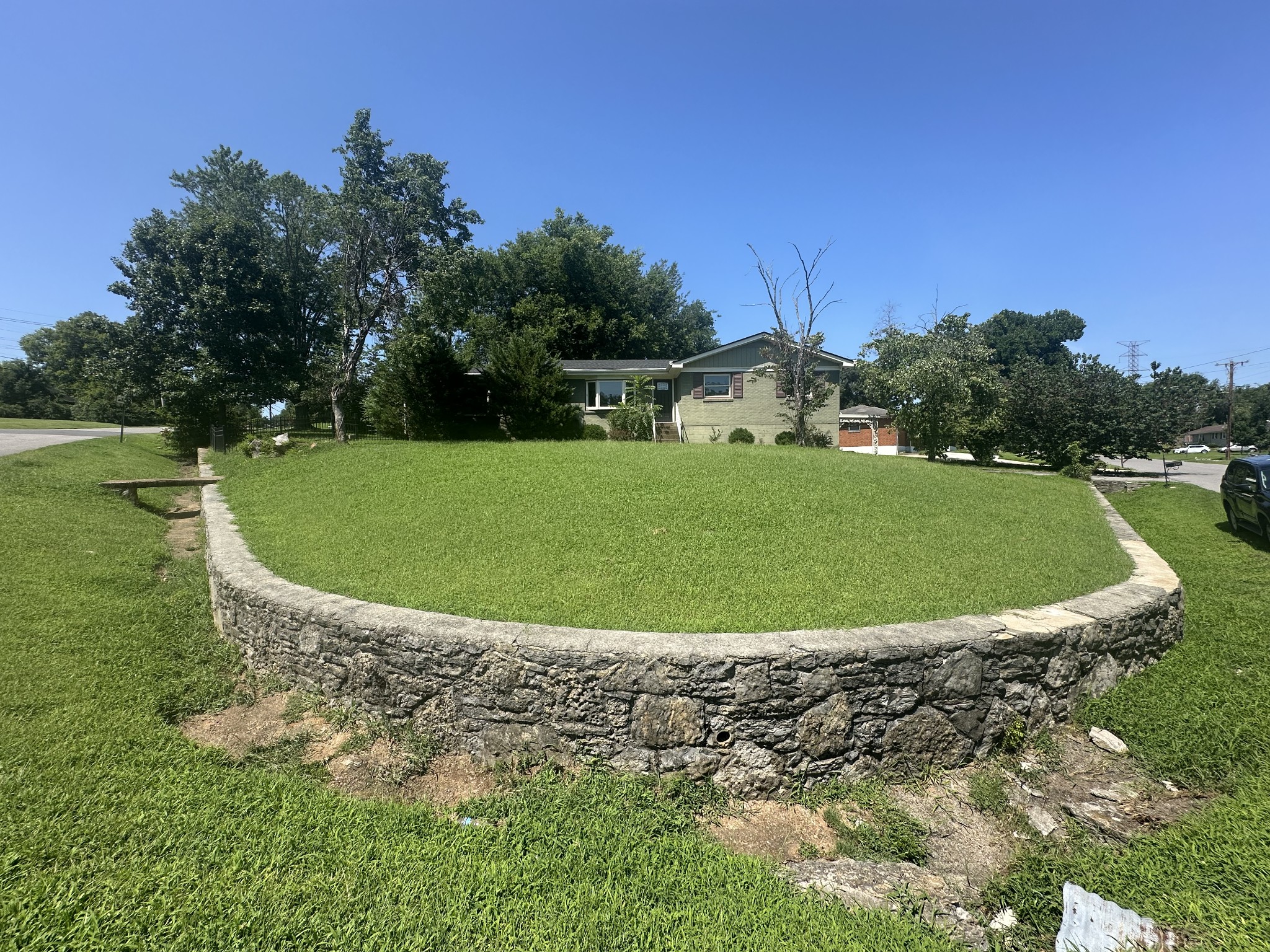 473 Sunliner Dr