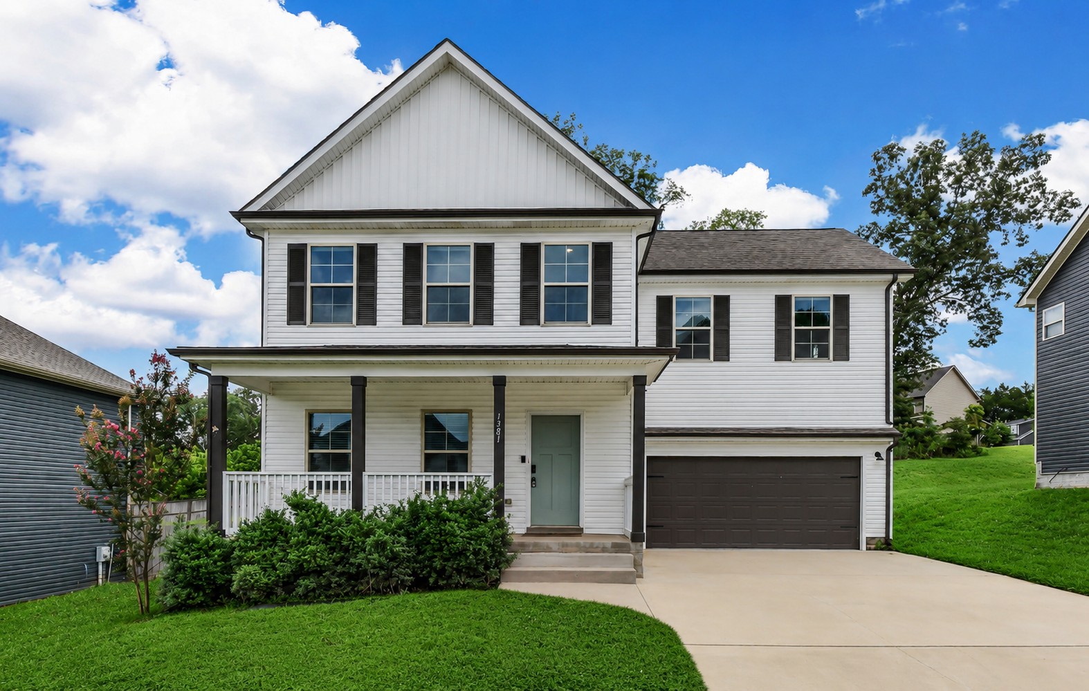 1381 Sussex Dr