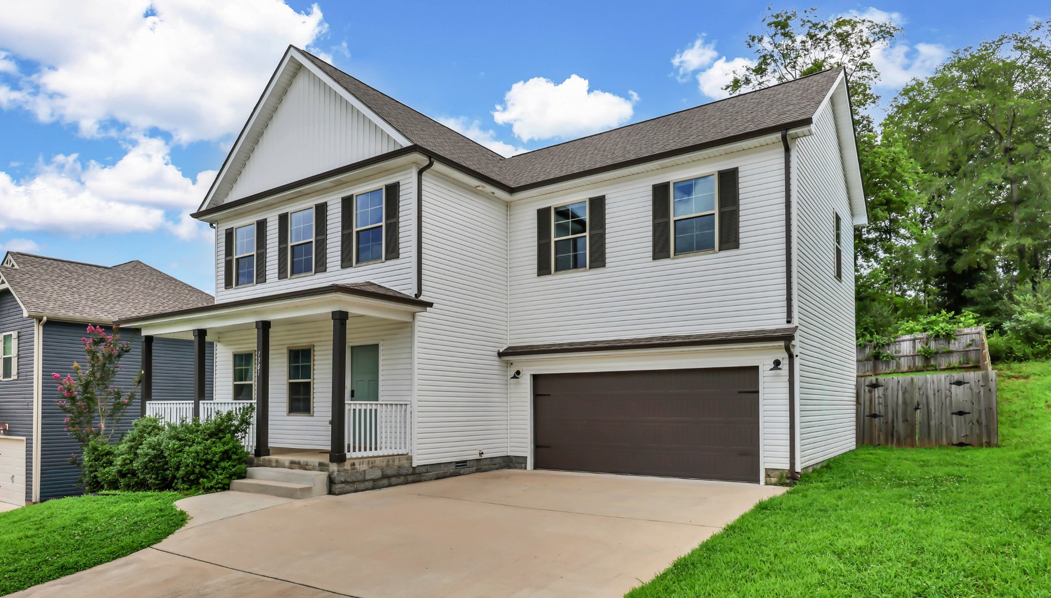1381 Sussex Dr