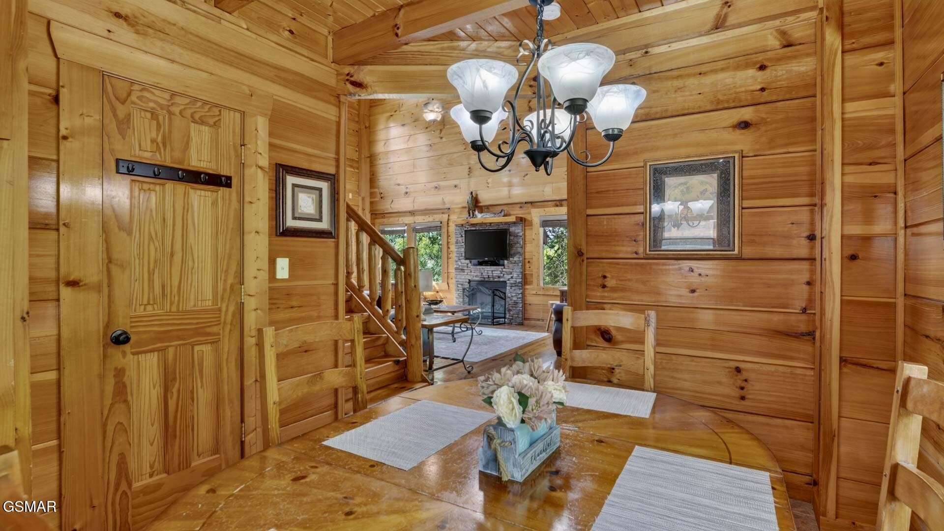 1123 Towering Oaks Drive
