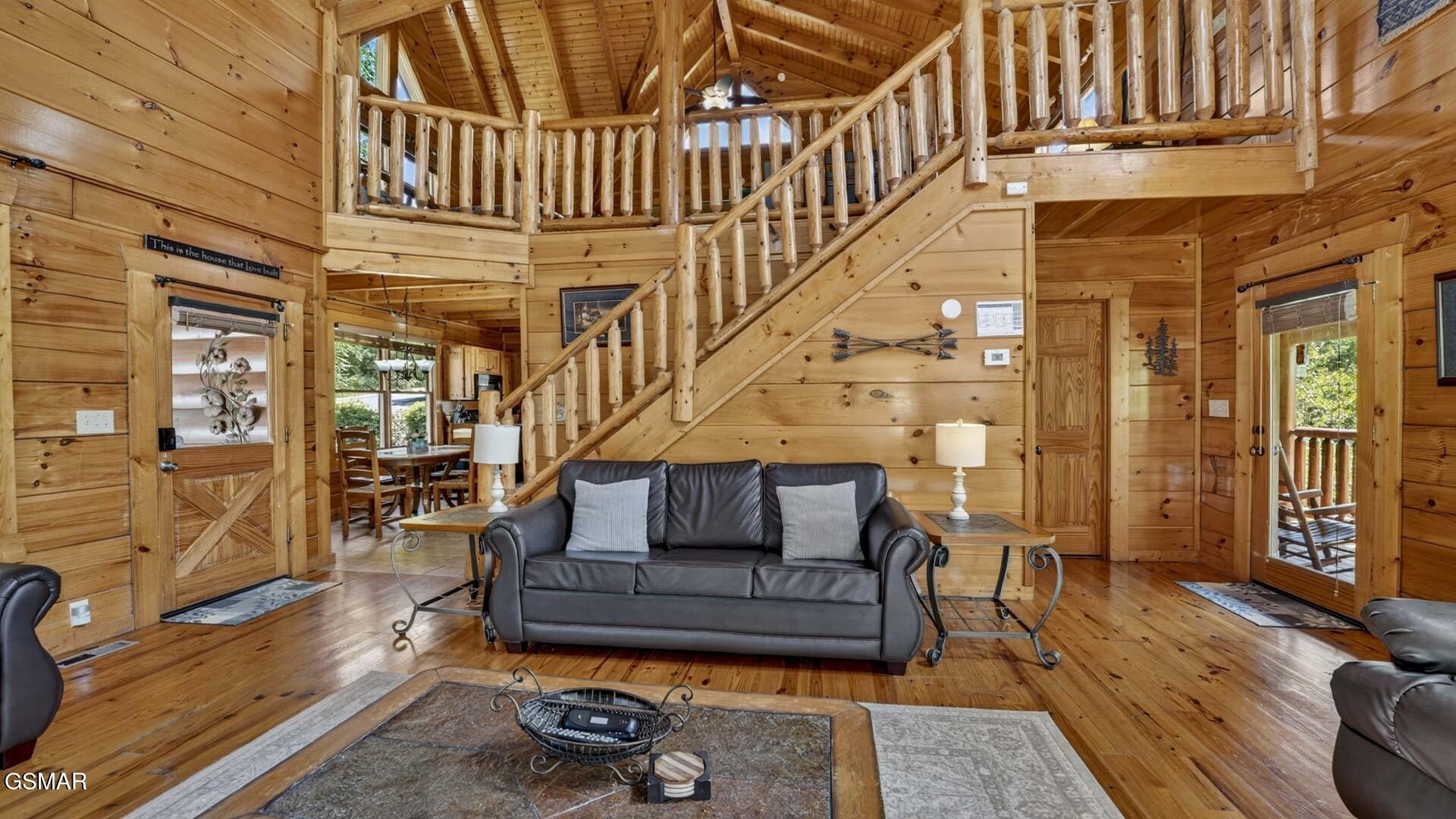 1123 Towering Oaks Drive
