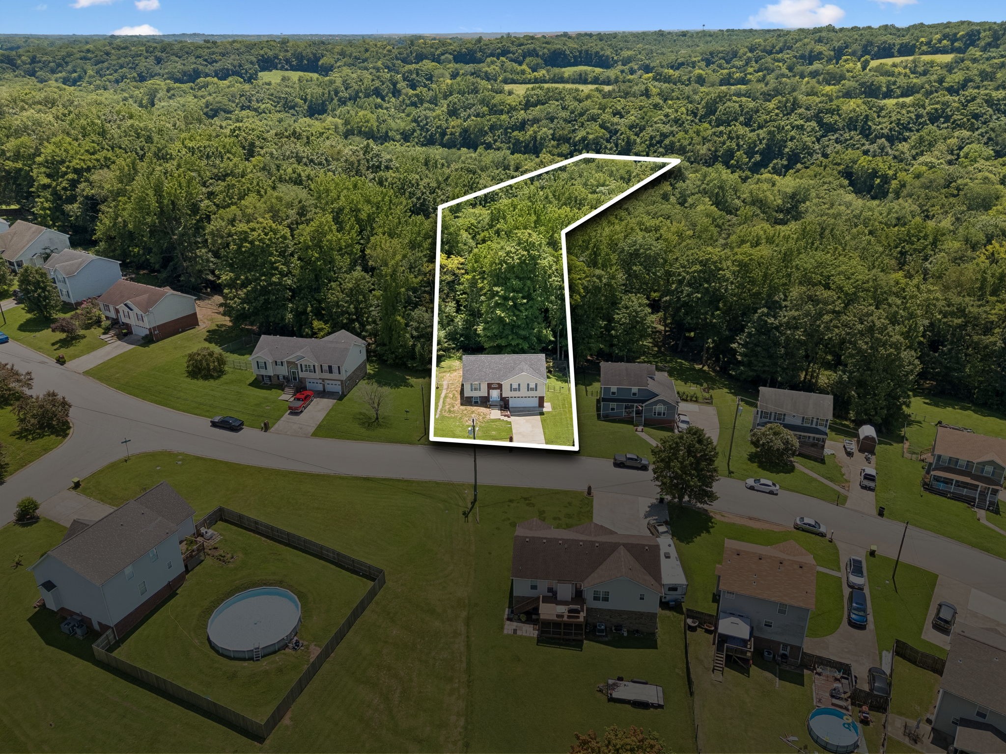 827 Sugarcane Way