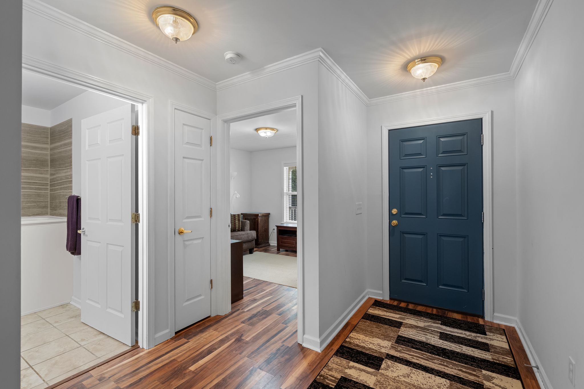 404 Forest Glen Circle