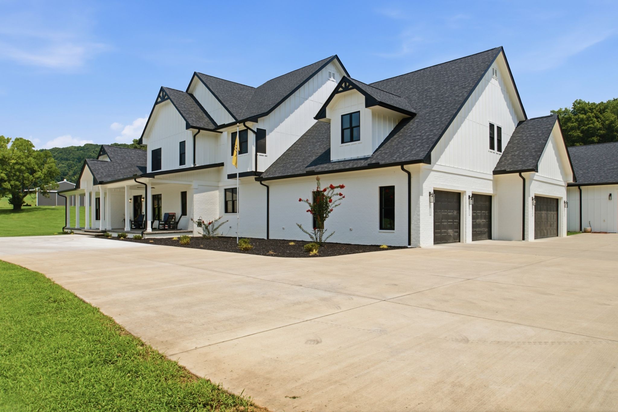 150 Scenic Cir