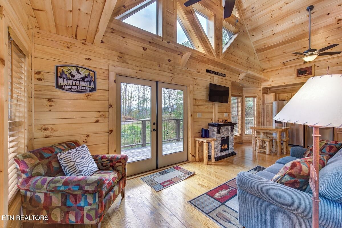 820 Crest View Drive