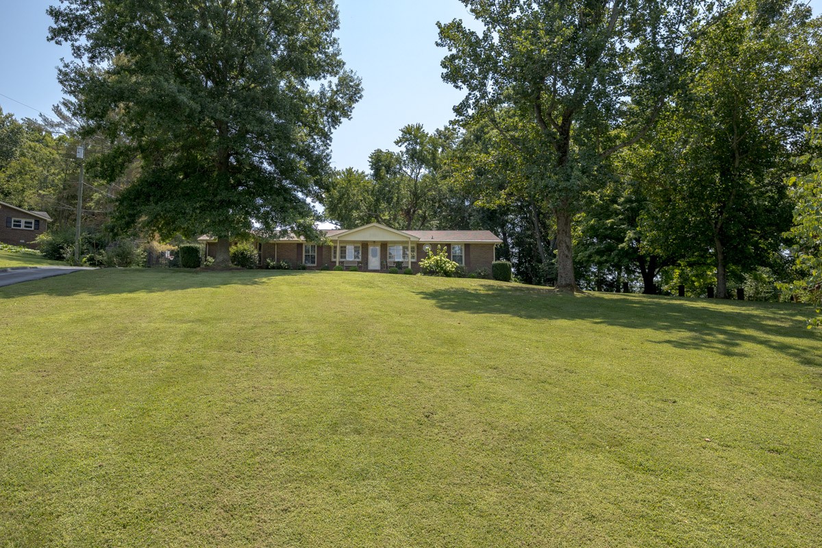 8417 Merrymount Dr