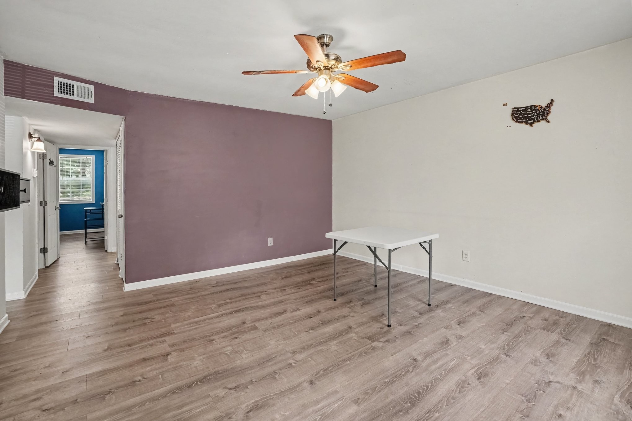 126 Five Oaks Dr
