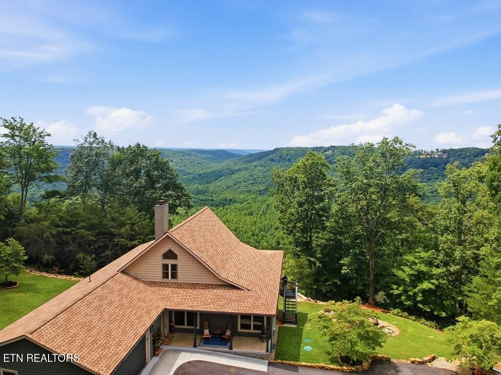 583 Cliff Park Rd