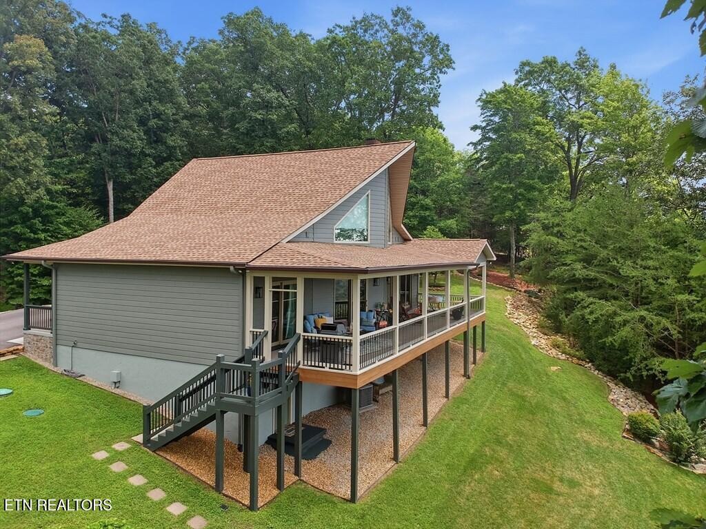 583 Cliff Park Rd