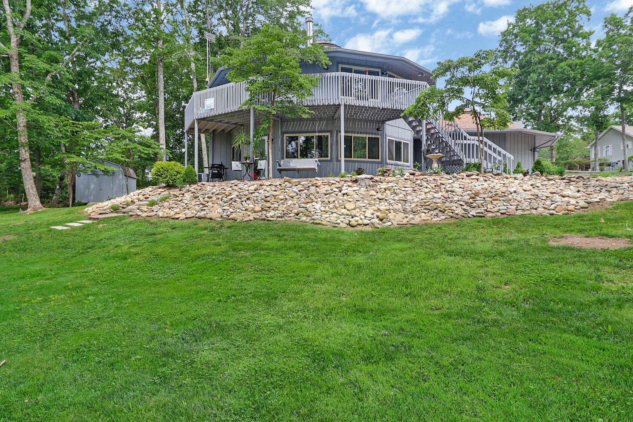 29 Sugarbush Ln