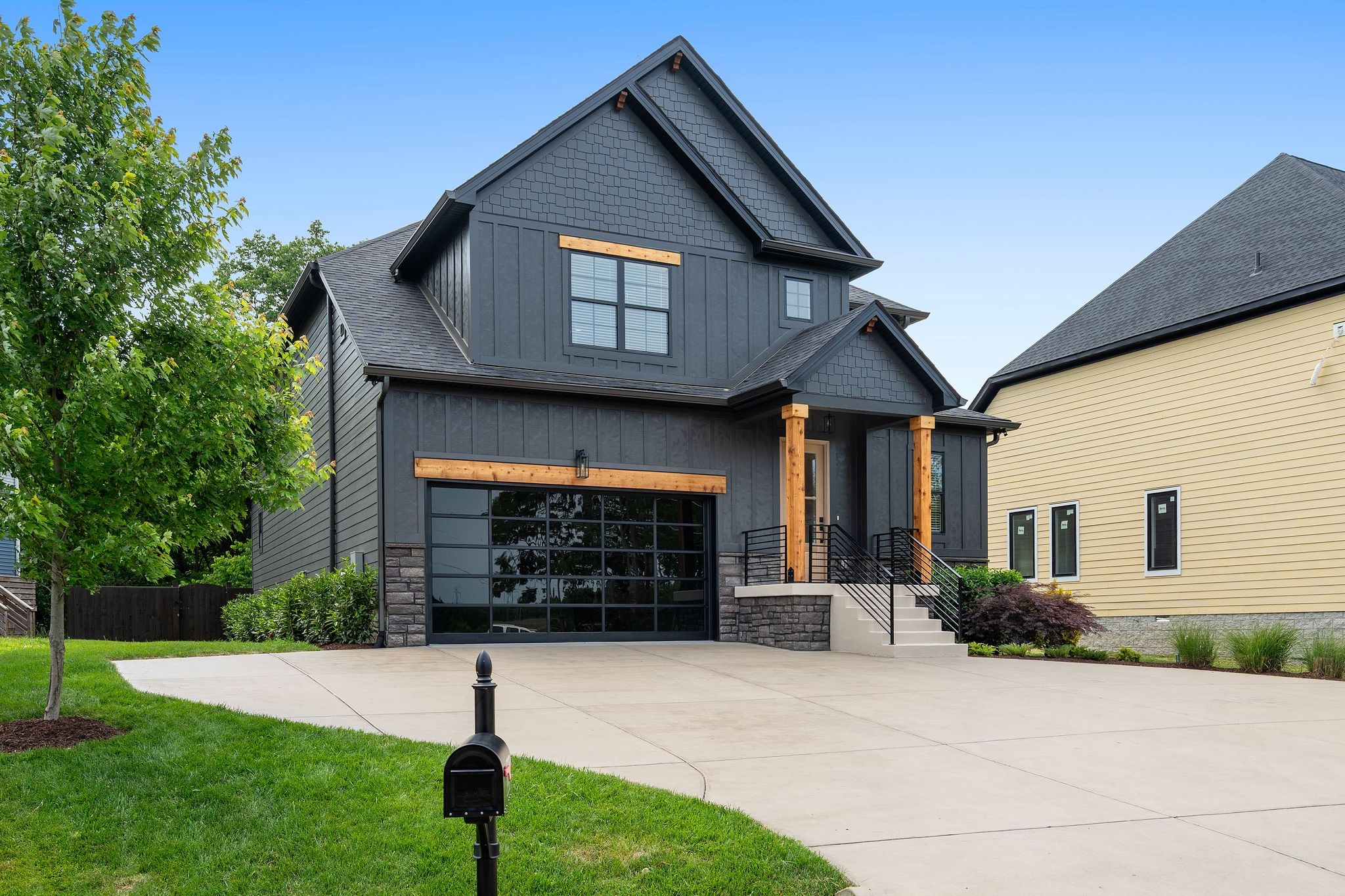 223 Liberty Ln