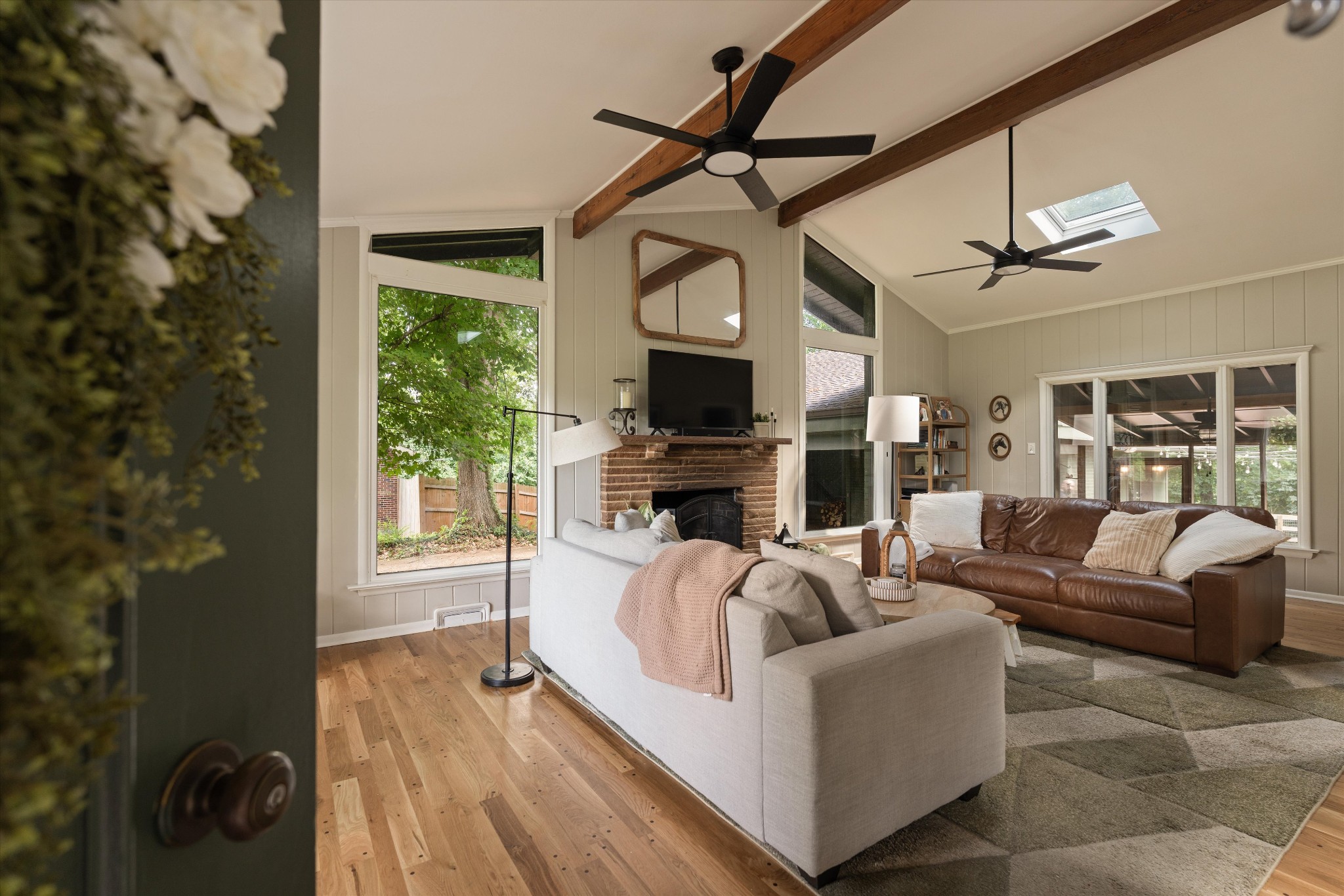 209 Woods Dr