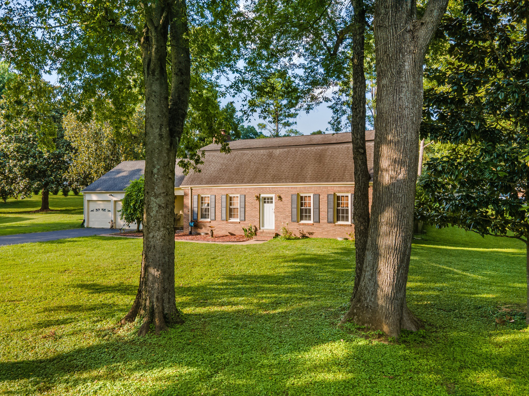 105 Cayce Valley Dr