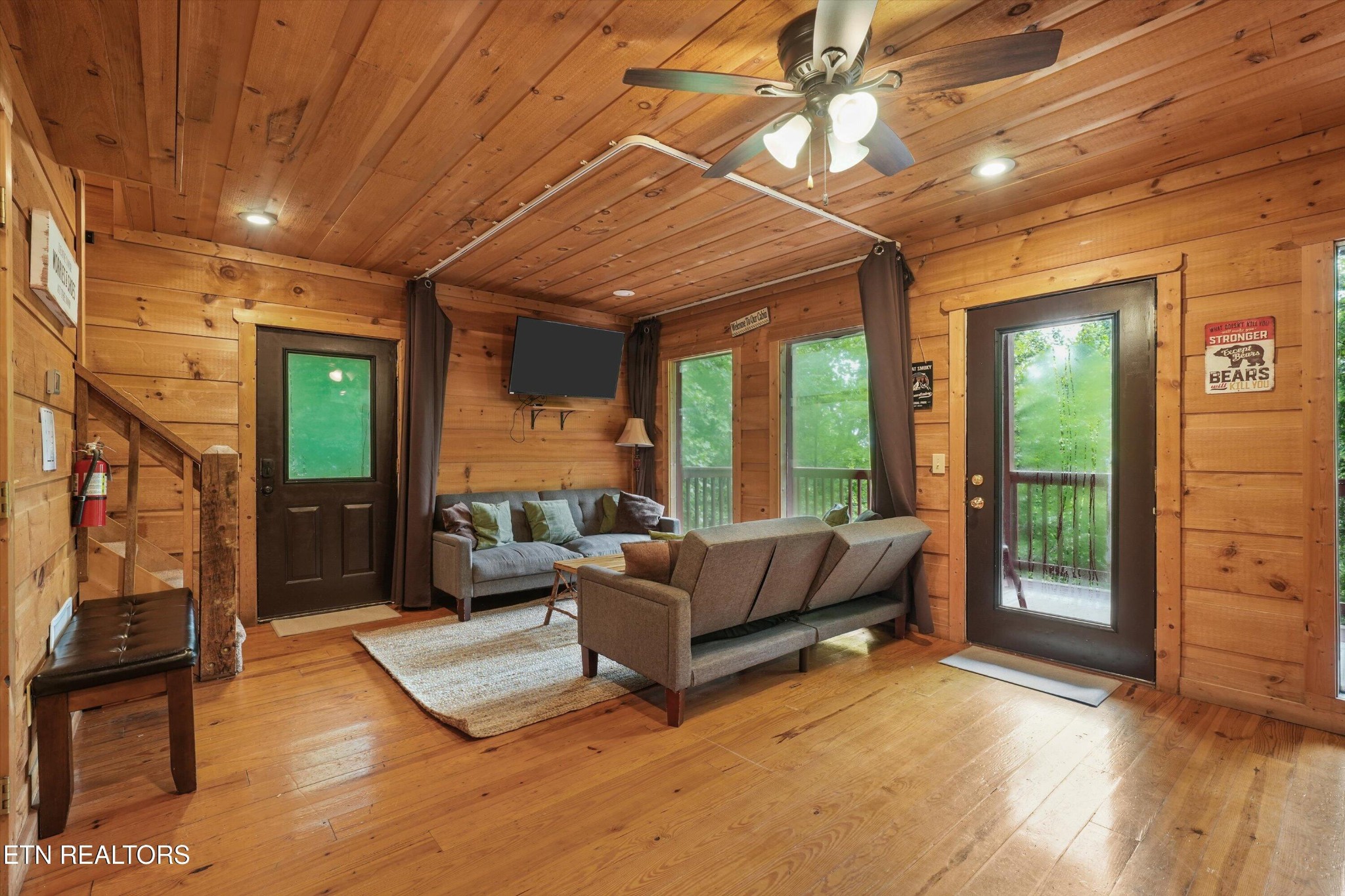 1322 Ridgefield Drive