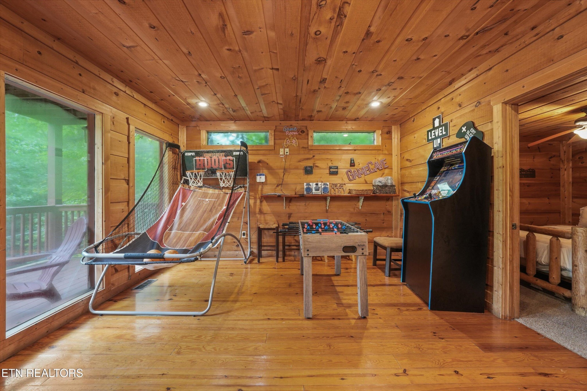 1322 Ridgefield Drive