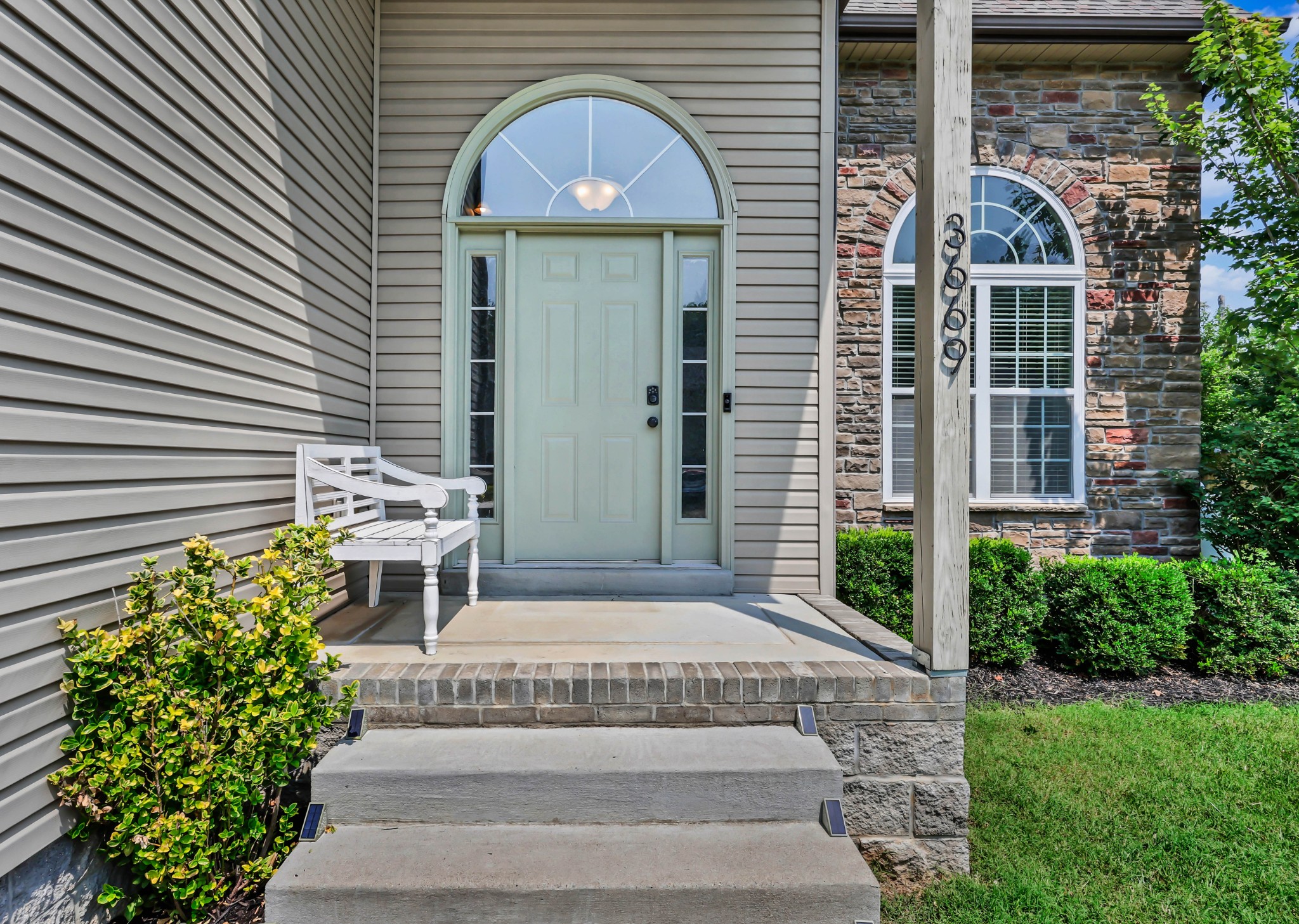 3669 Fox Tail Dr