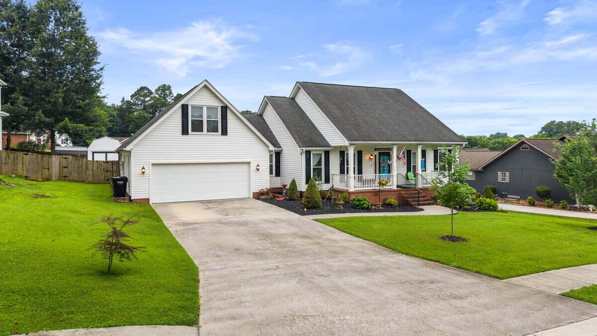 327 Mill Creek Trail, NE