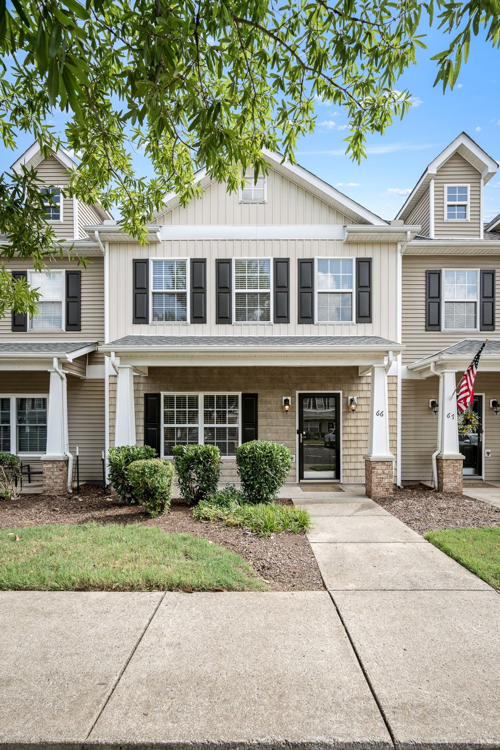 284 MEIGS DR