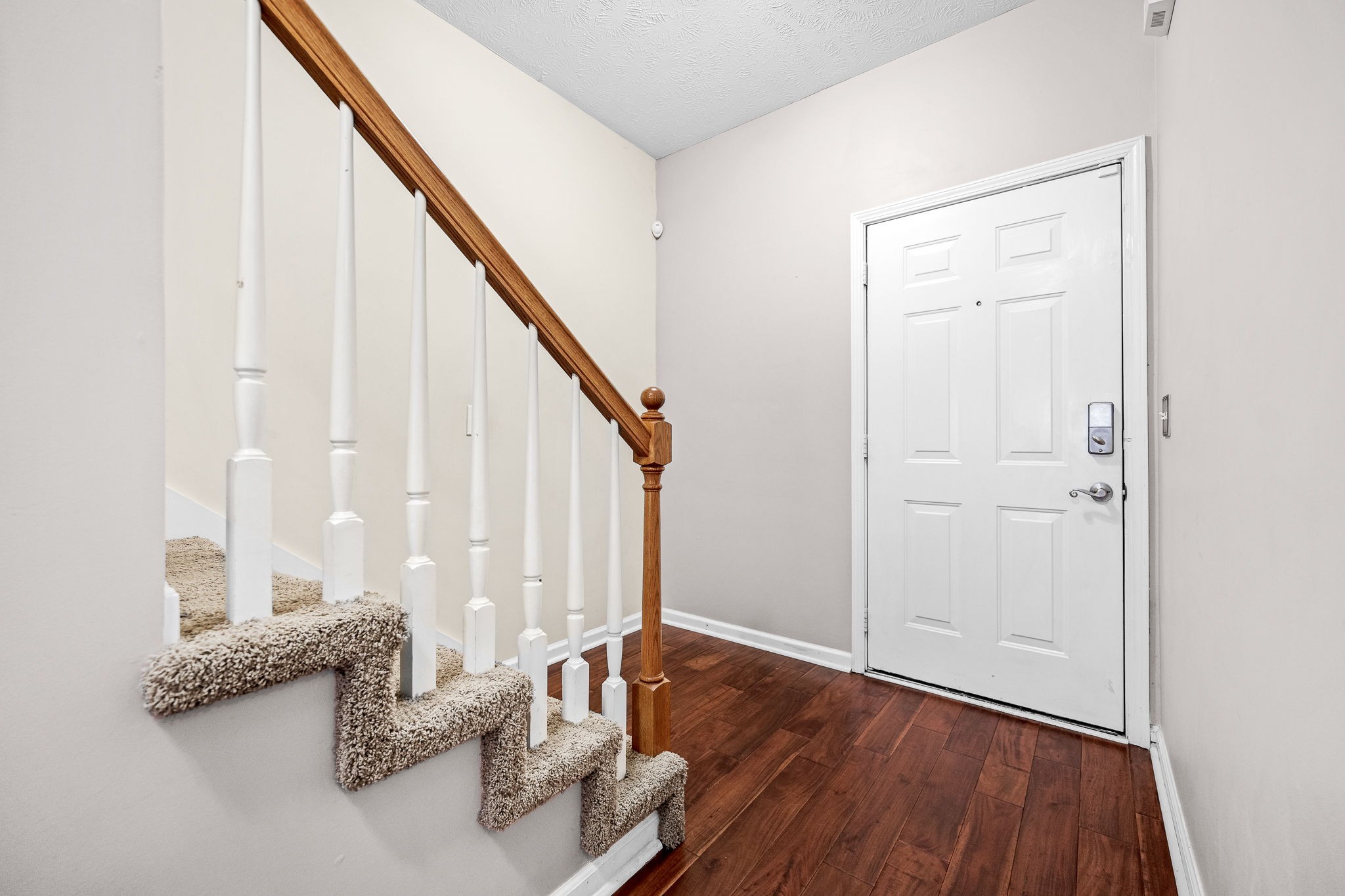 284 MEIGS DR