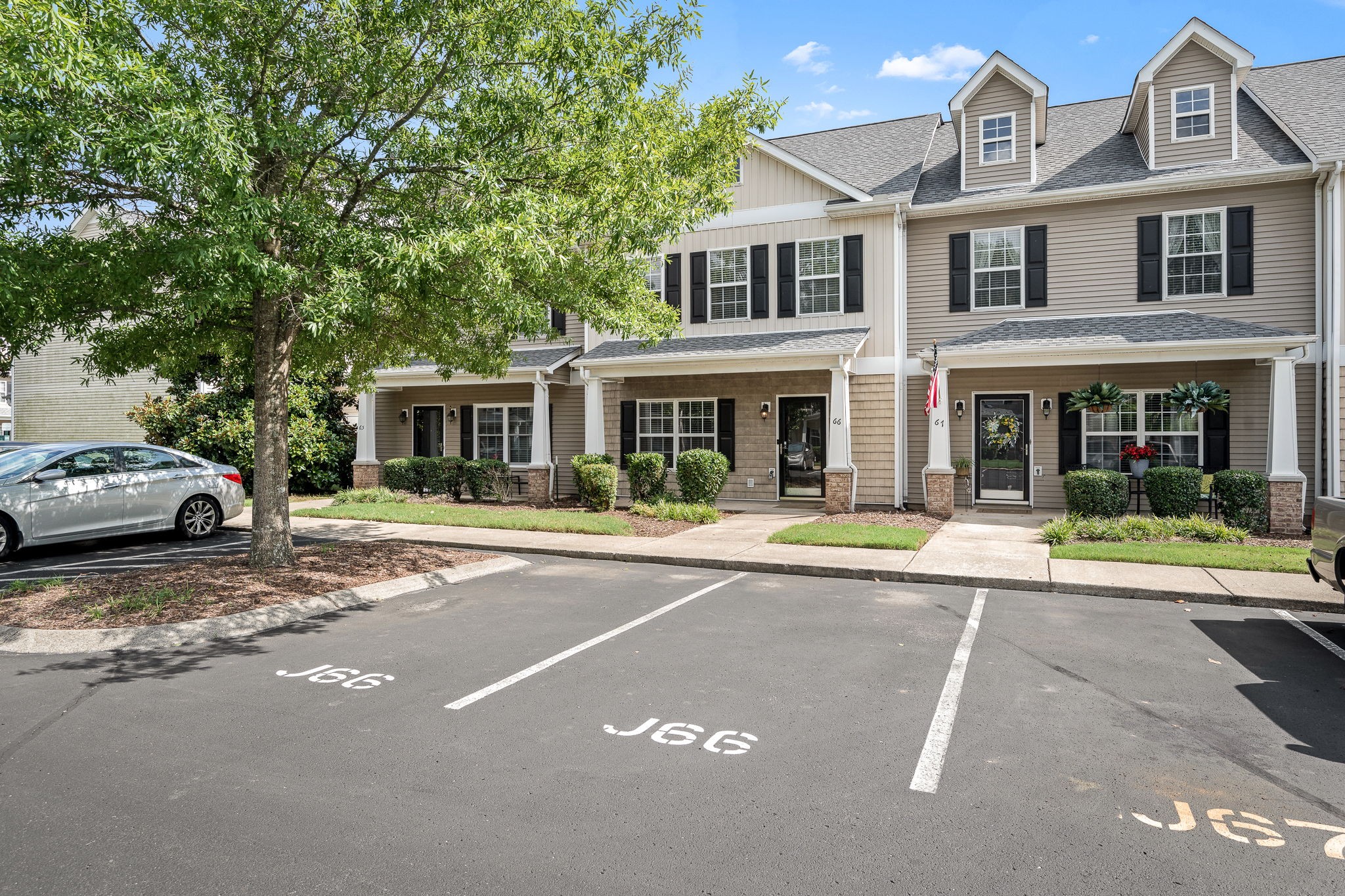 284 MEIGS DR