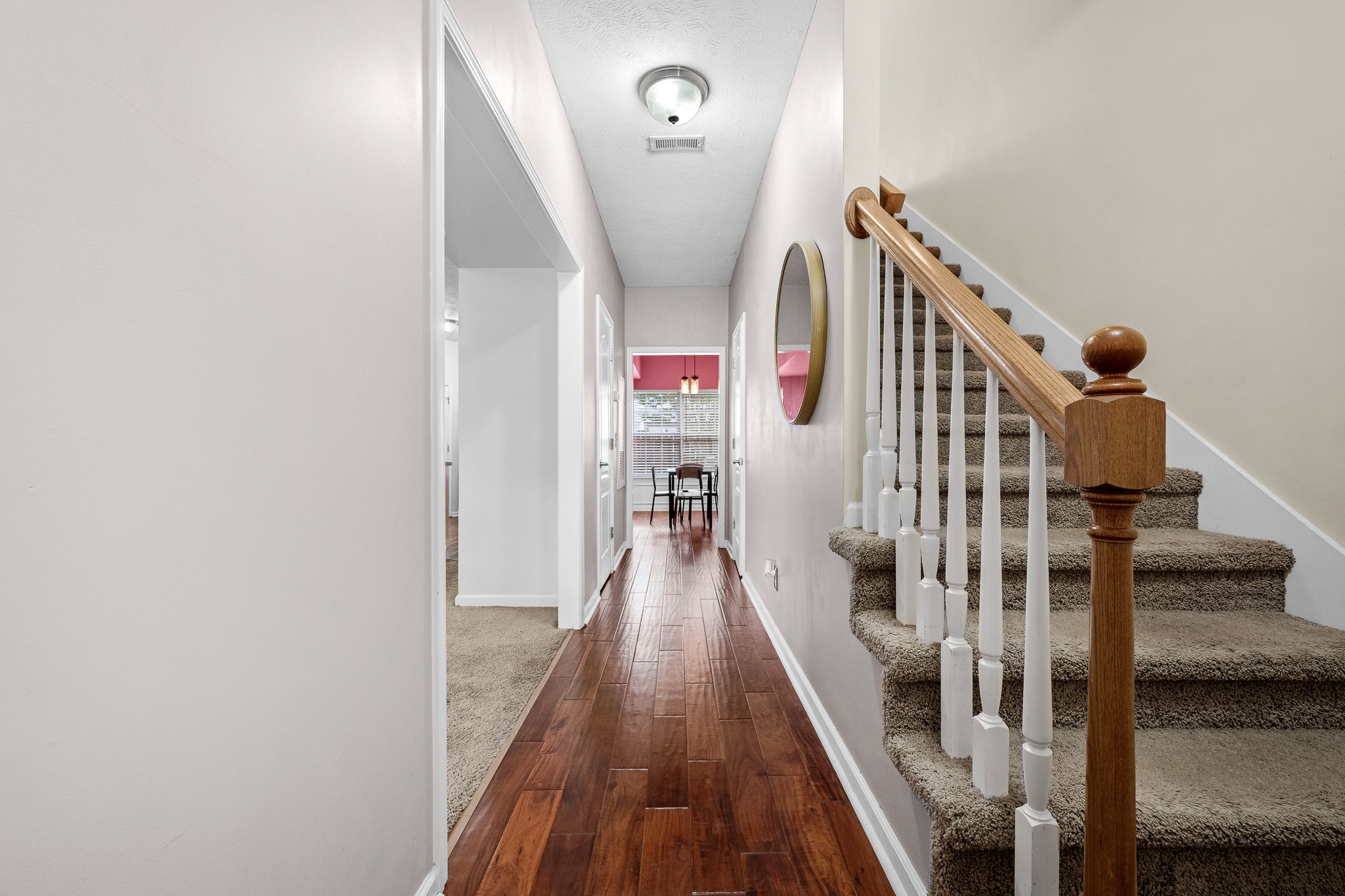284 MEIGS DR