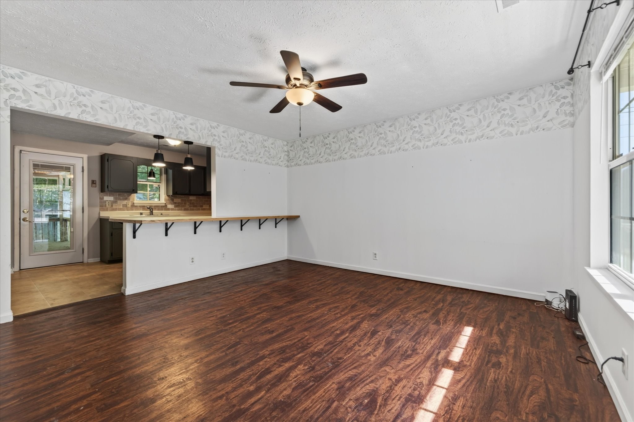 9209 Pembroke Oak Grove Rd