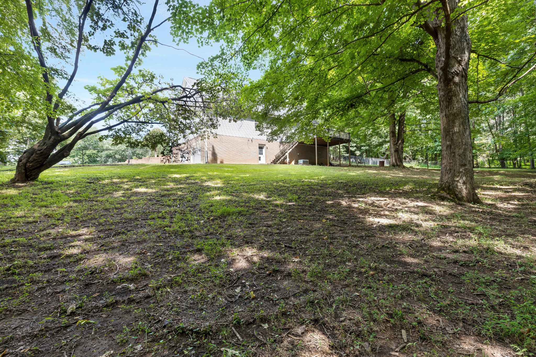 5221 Grand View Ln