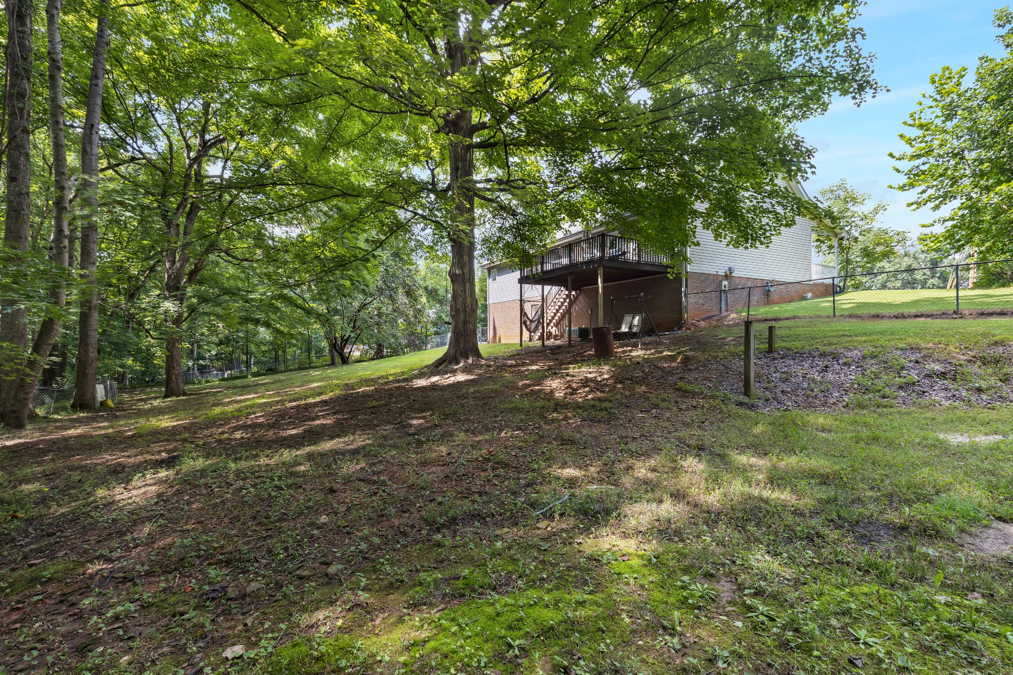 5221 Grand View Ln
