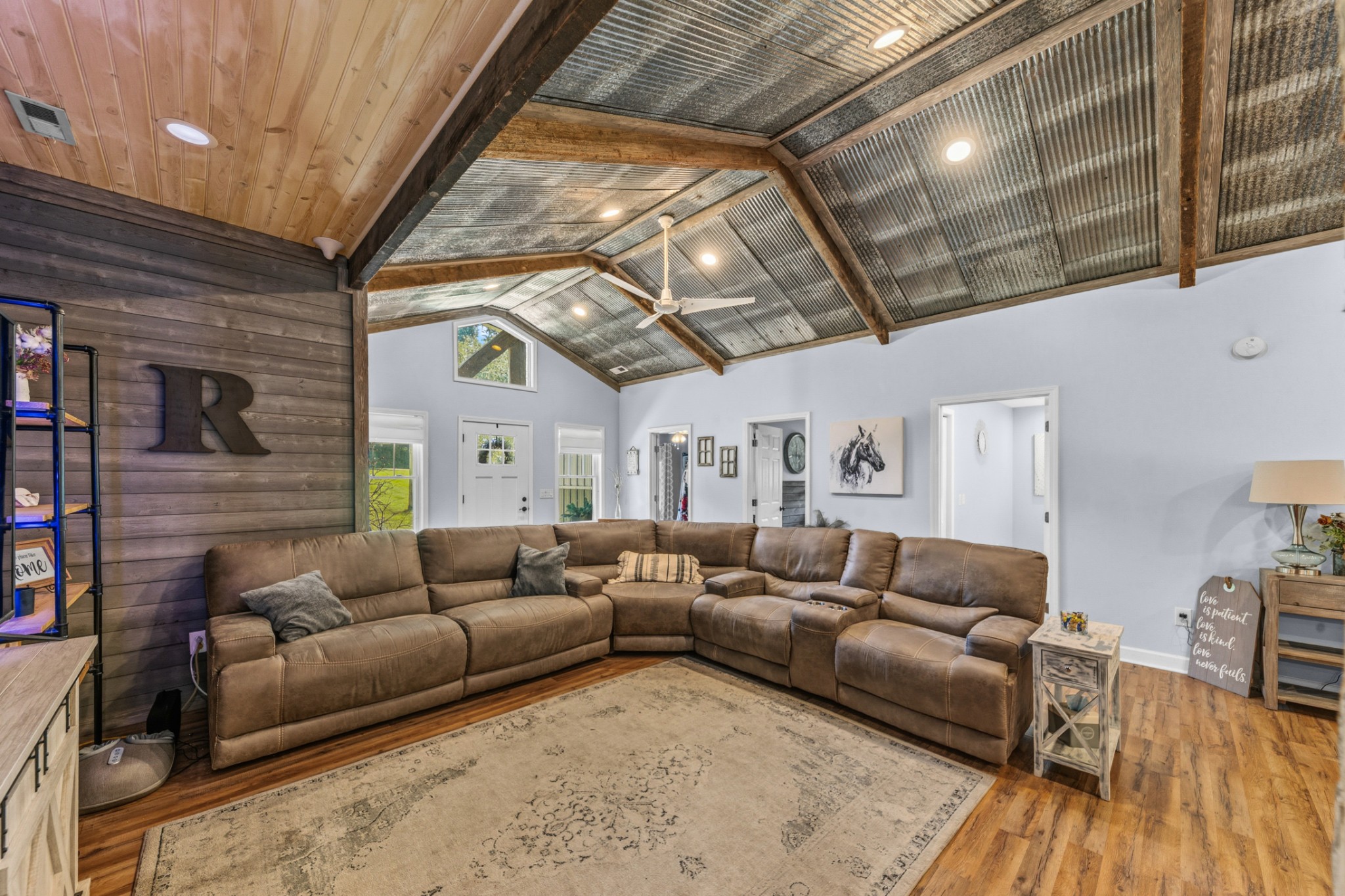 1240 Sumac Rd