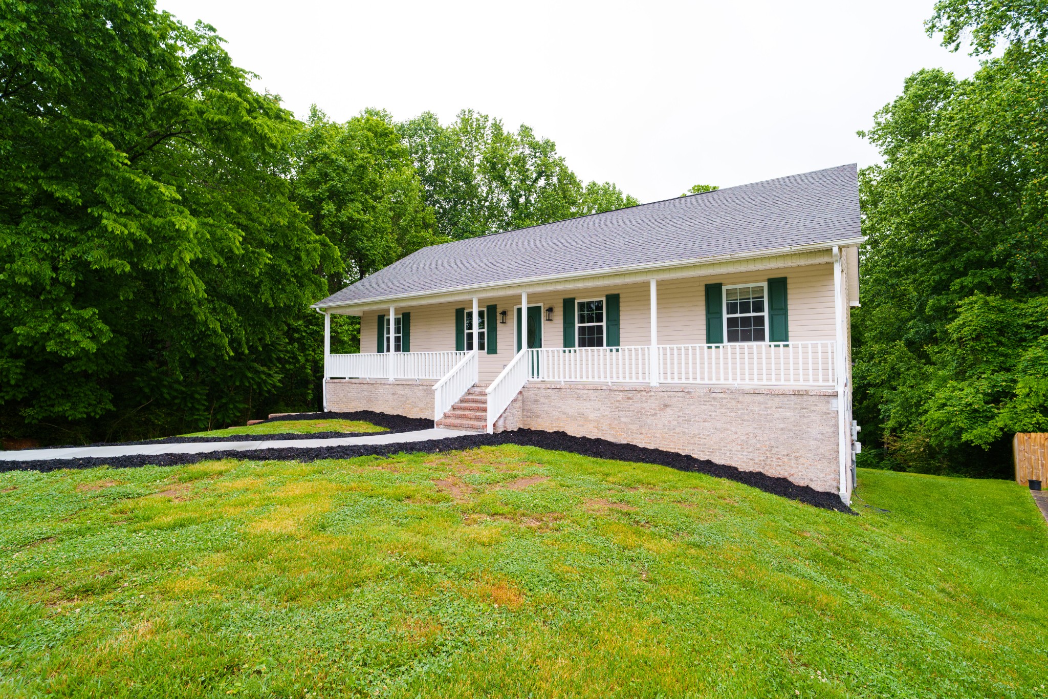 3784 Brookwood Dr