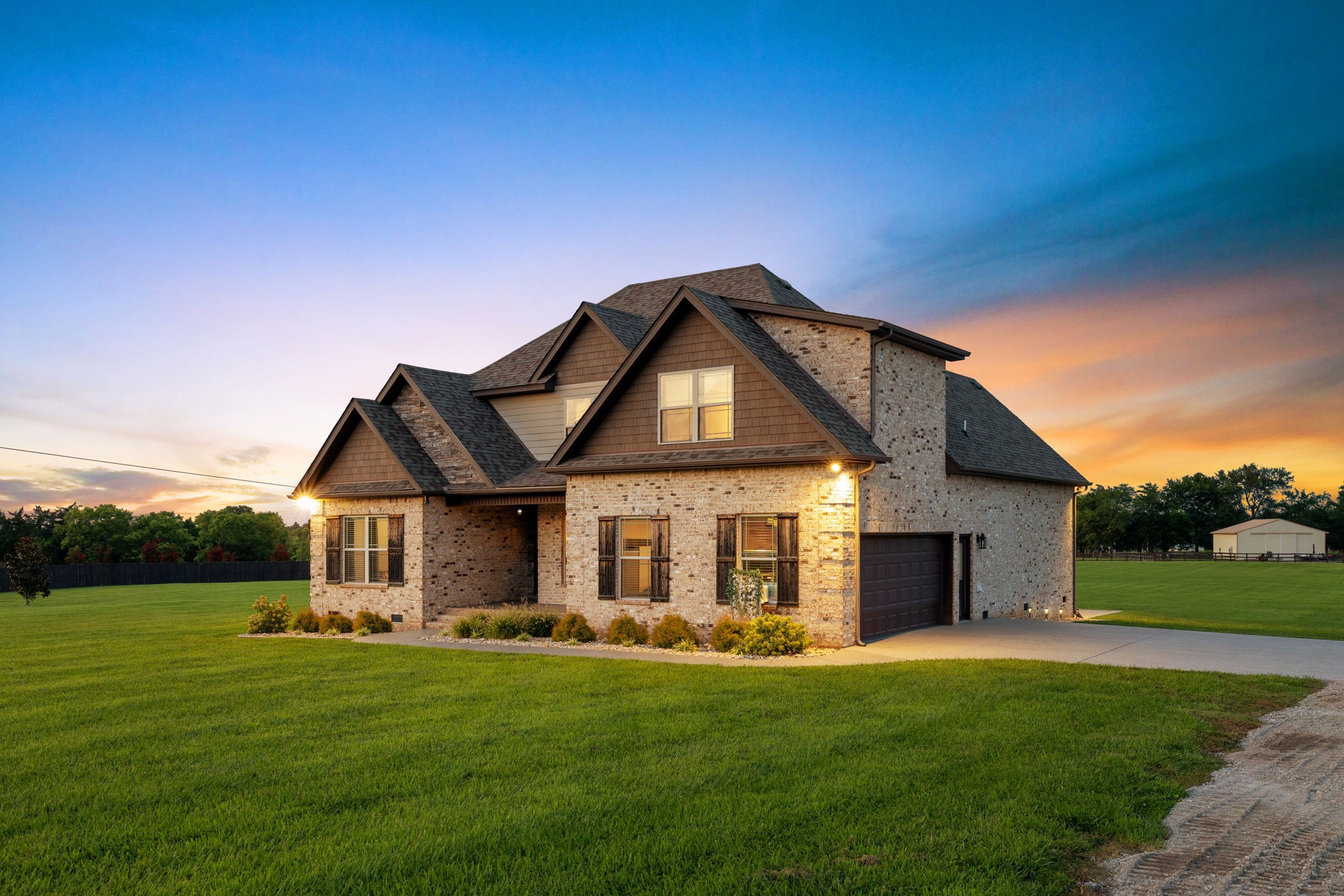 8445 Bradyville Pike