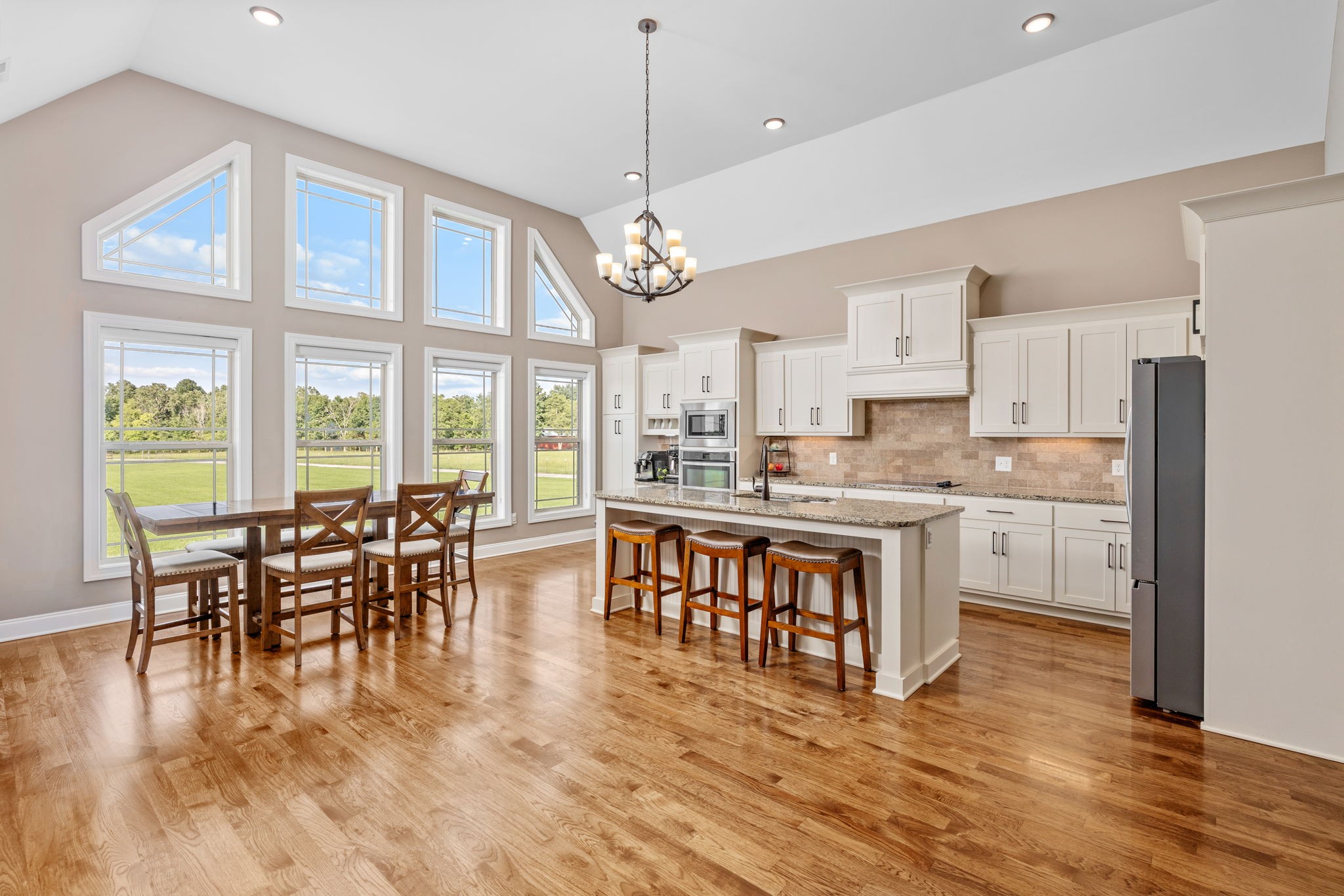 8445 Bradyville Pike