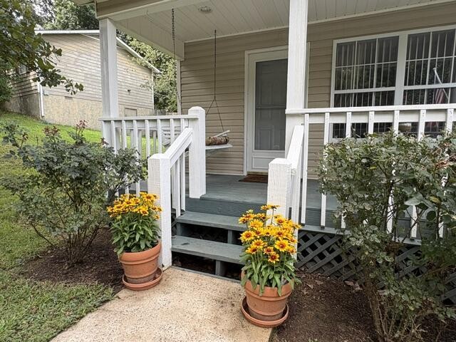 240 SE Bell Street, SE