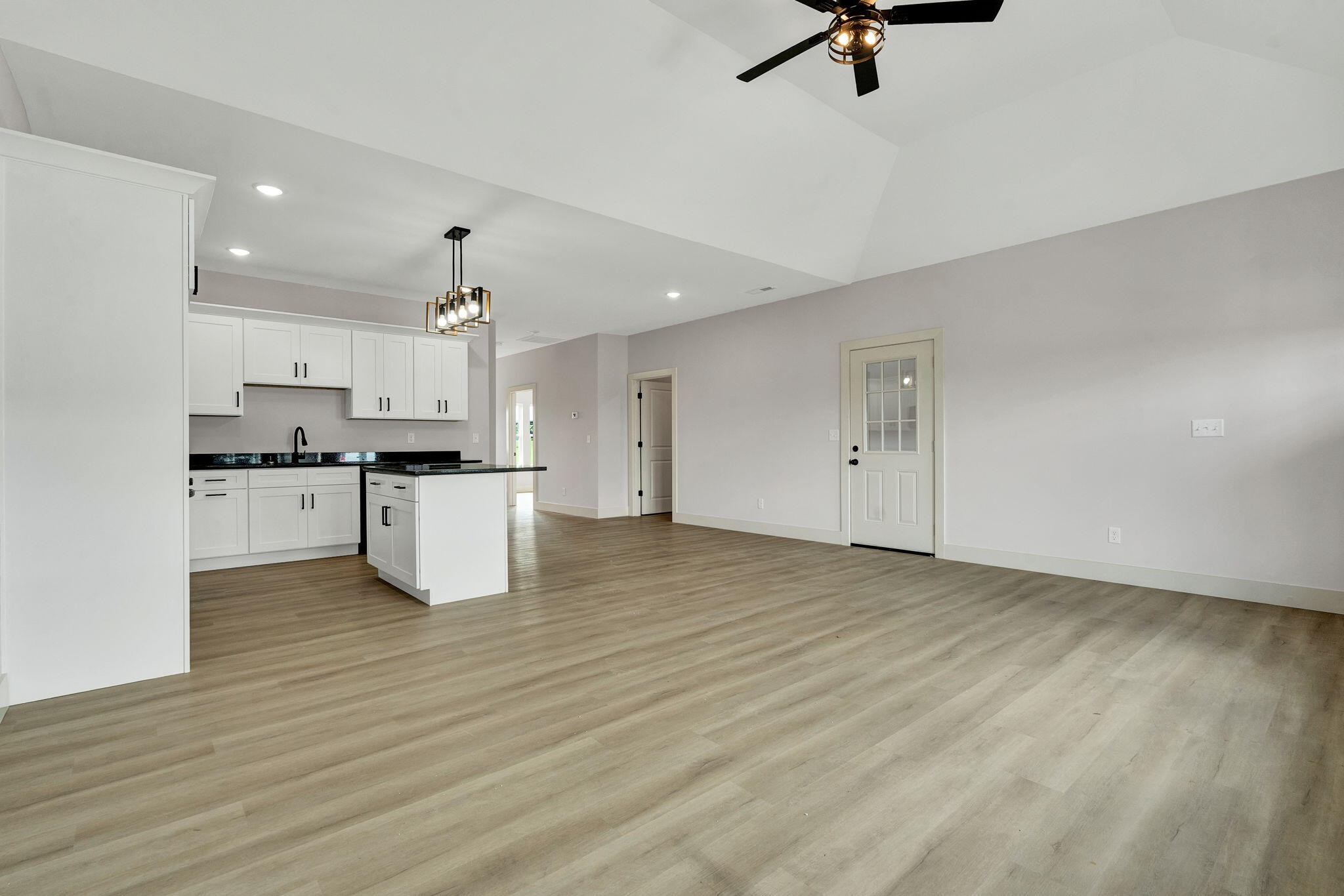 1080 Congress Parkway, N