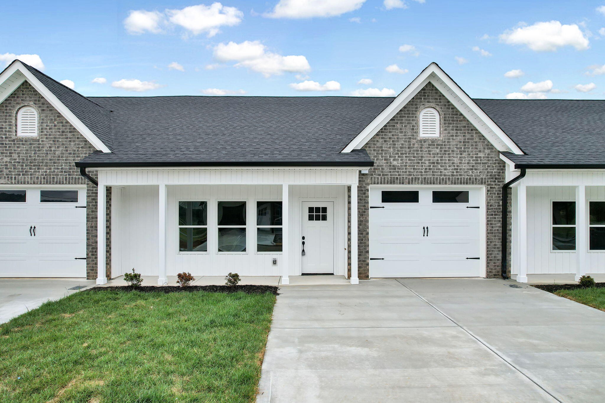 1080 Congress Parkway, N