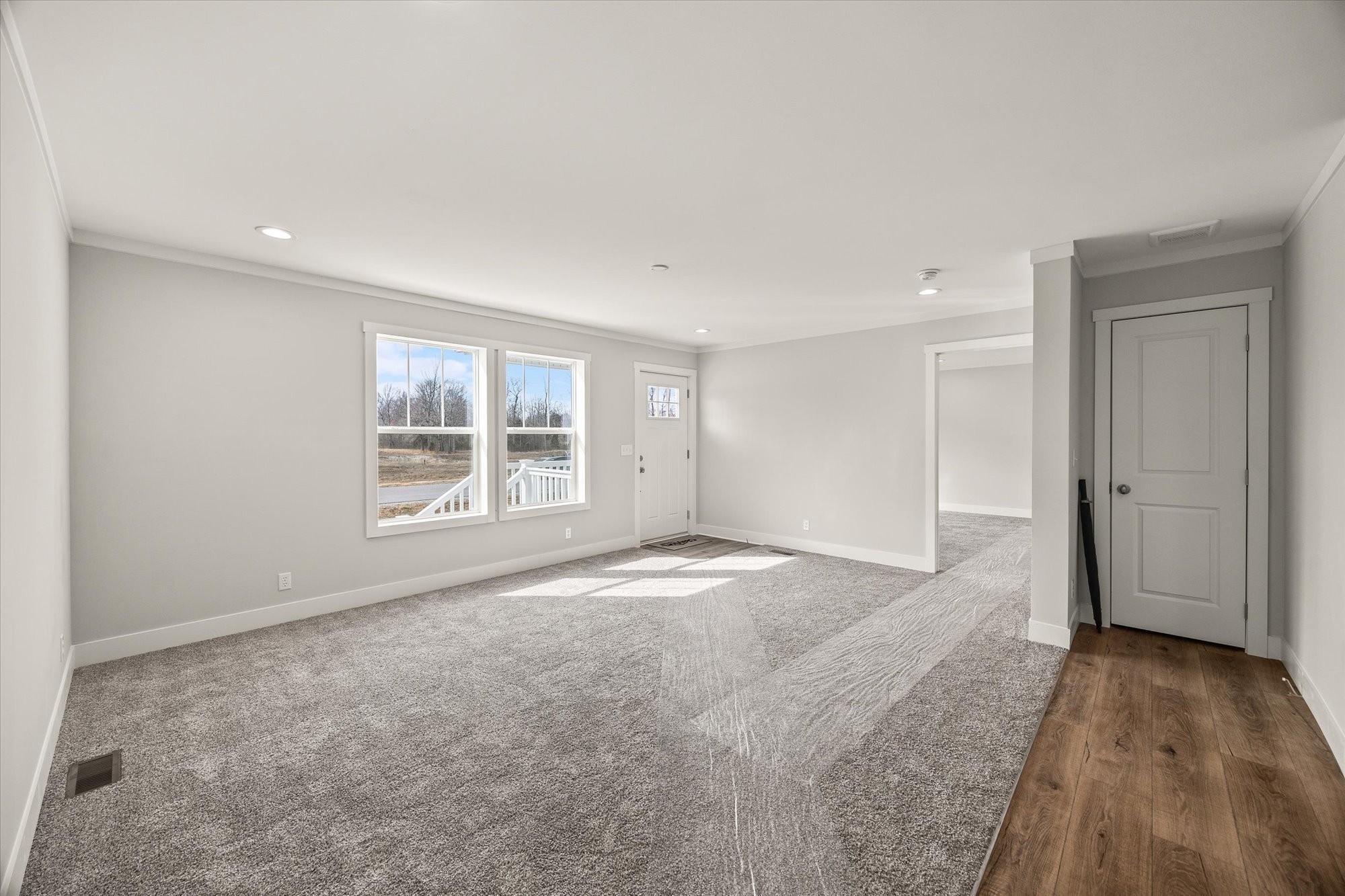 1670 Anna Maria Ln
