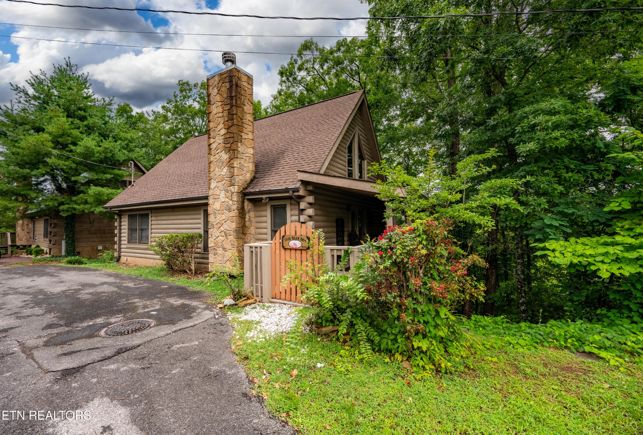2123 Wingspan Drive