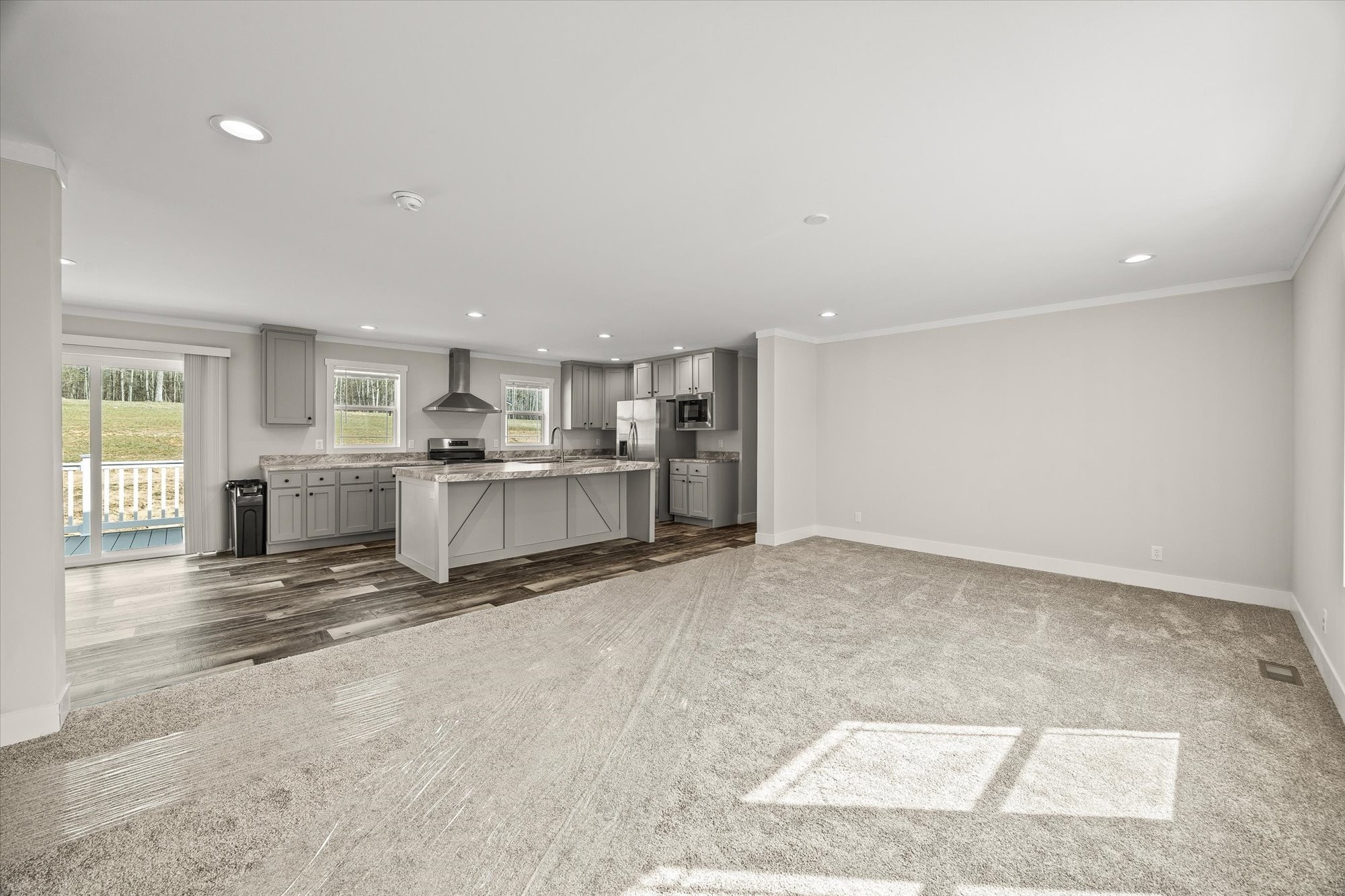 1700 Anna Maria Ln