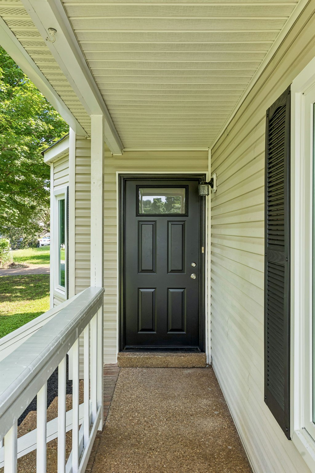 705 Murray Dr
