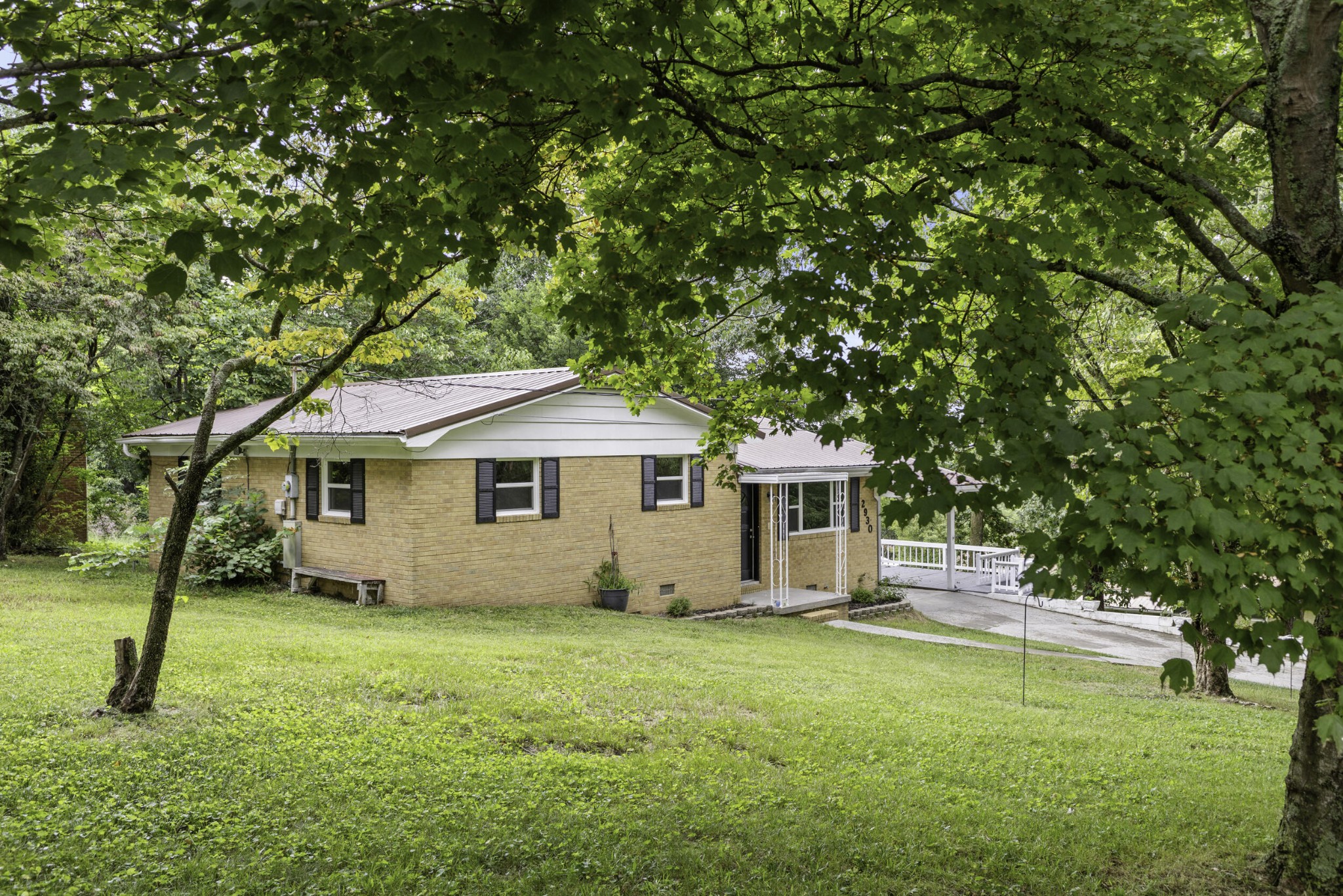2930 Mountain View Drive, SE