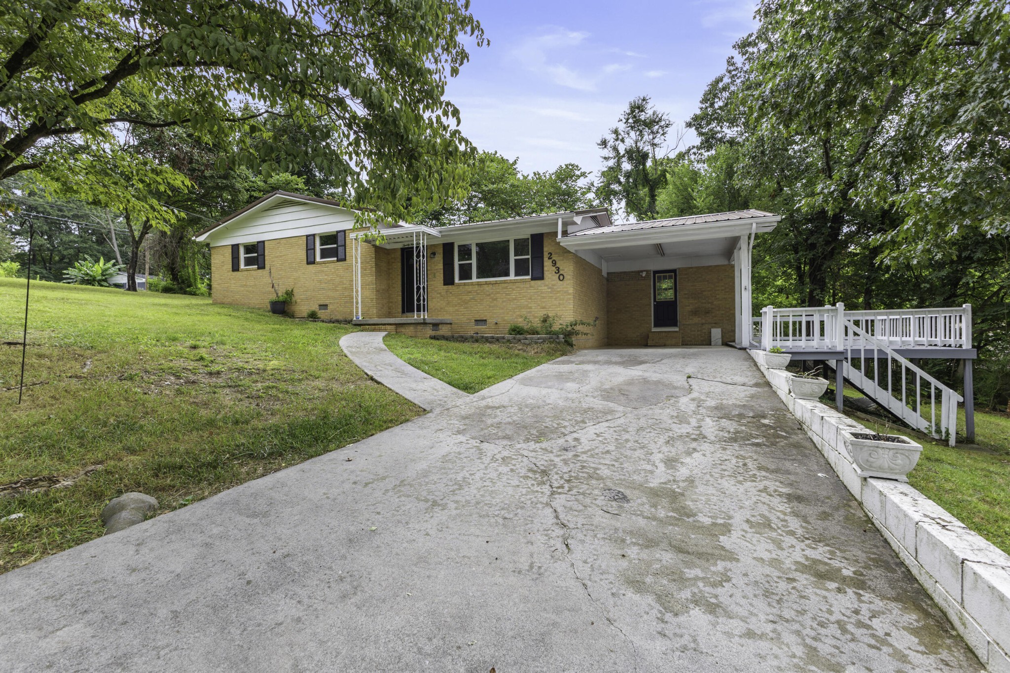 2930 Mountain View Drive, SE