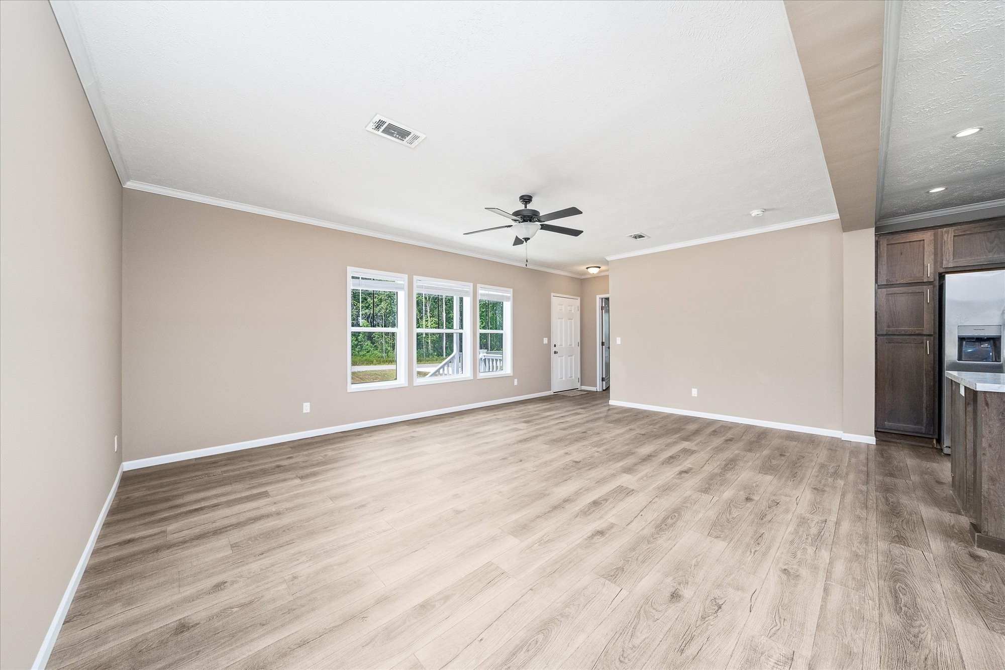 1720 Anna Maria Ln