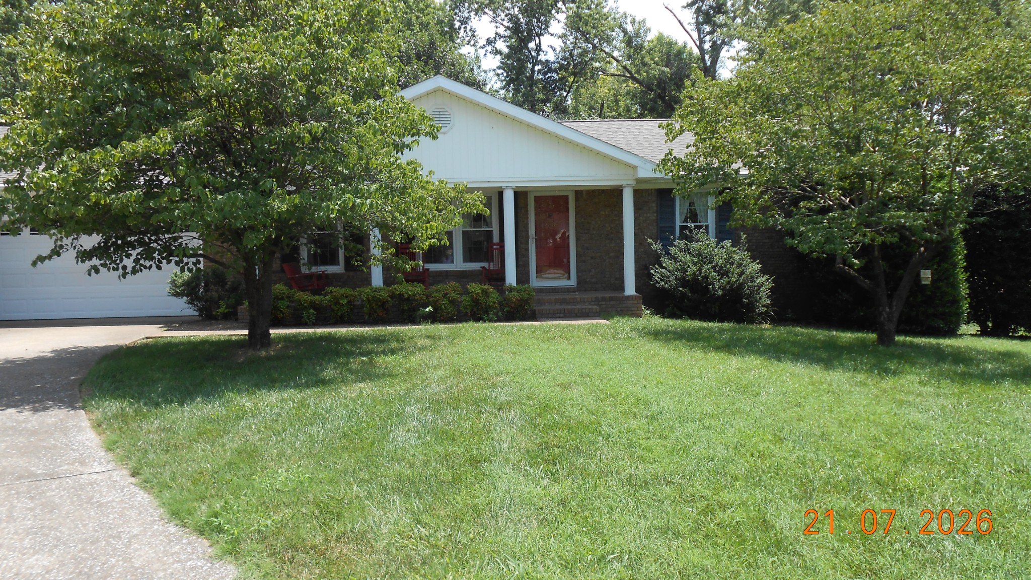 302 Springmont Dr