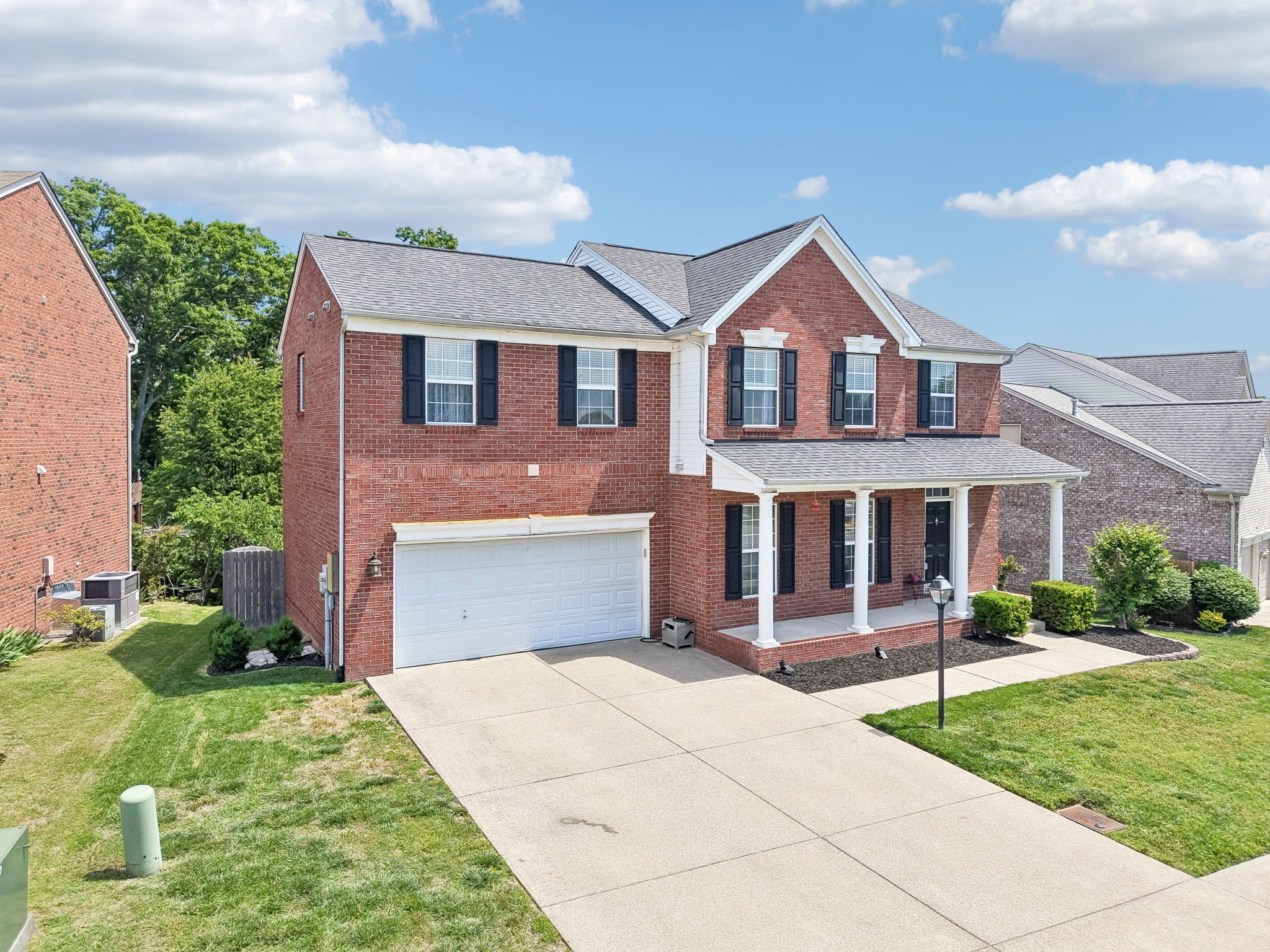 3032 Brookview Forest Dr