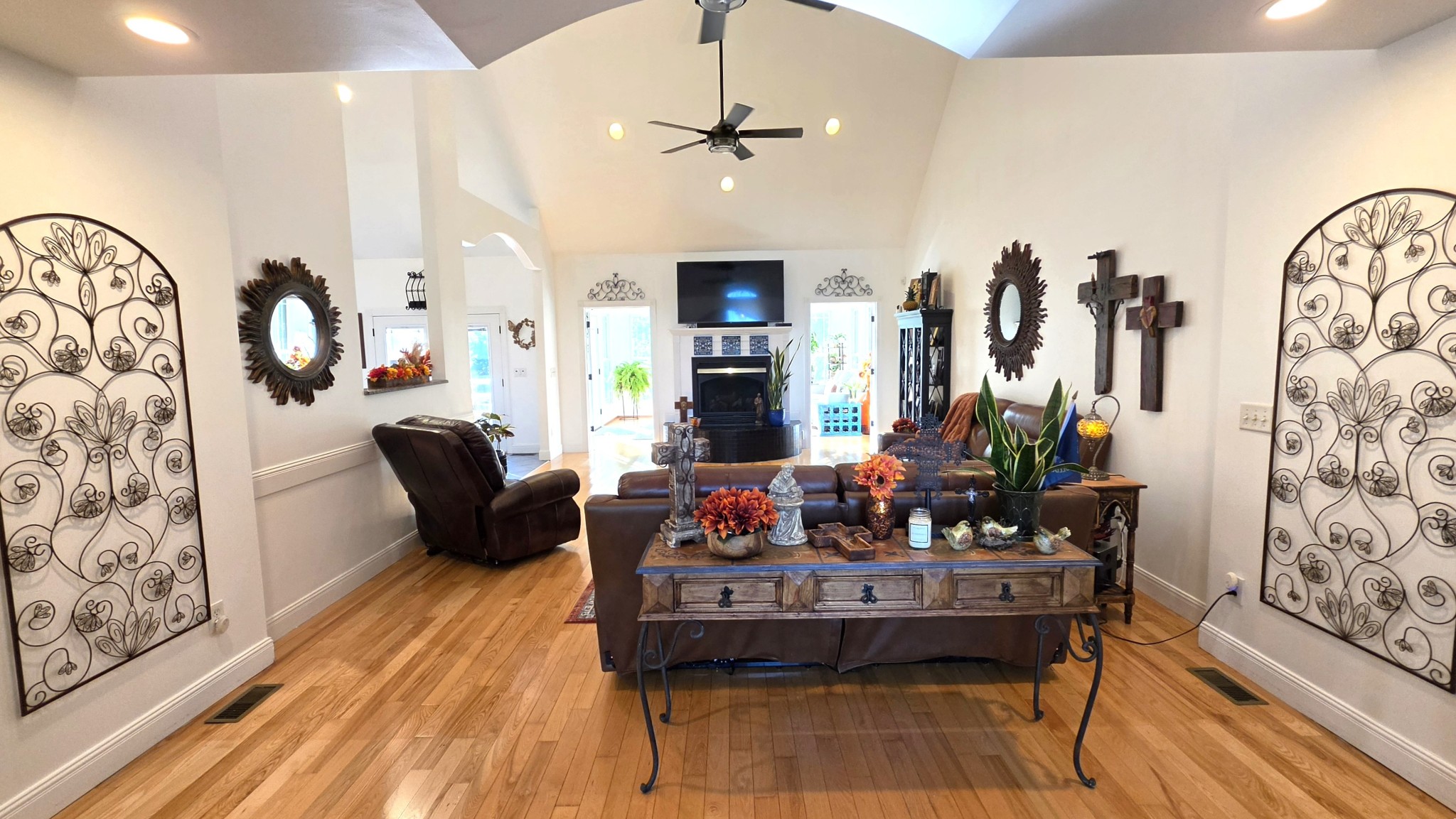 256 Lakehill Beach Estates Rd