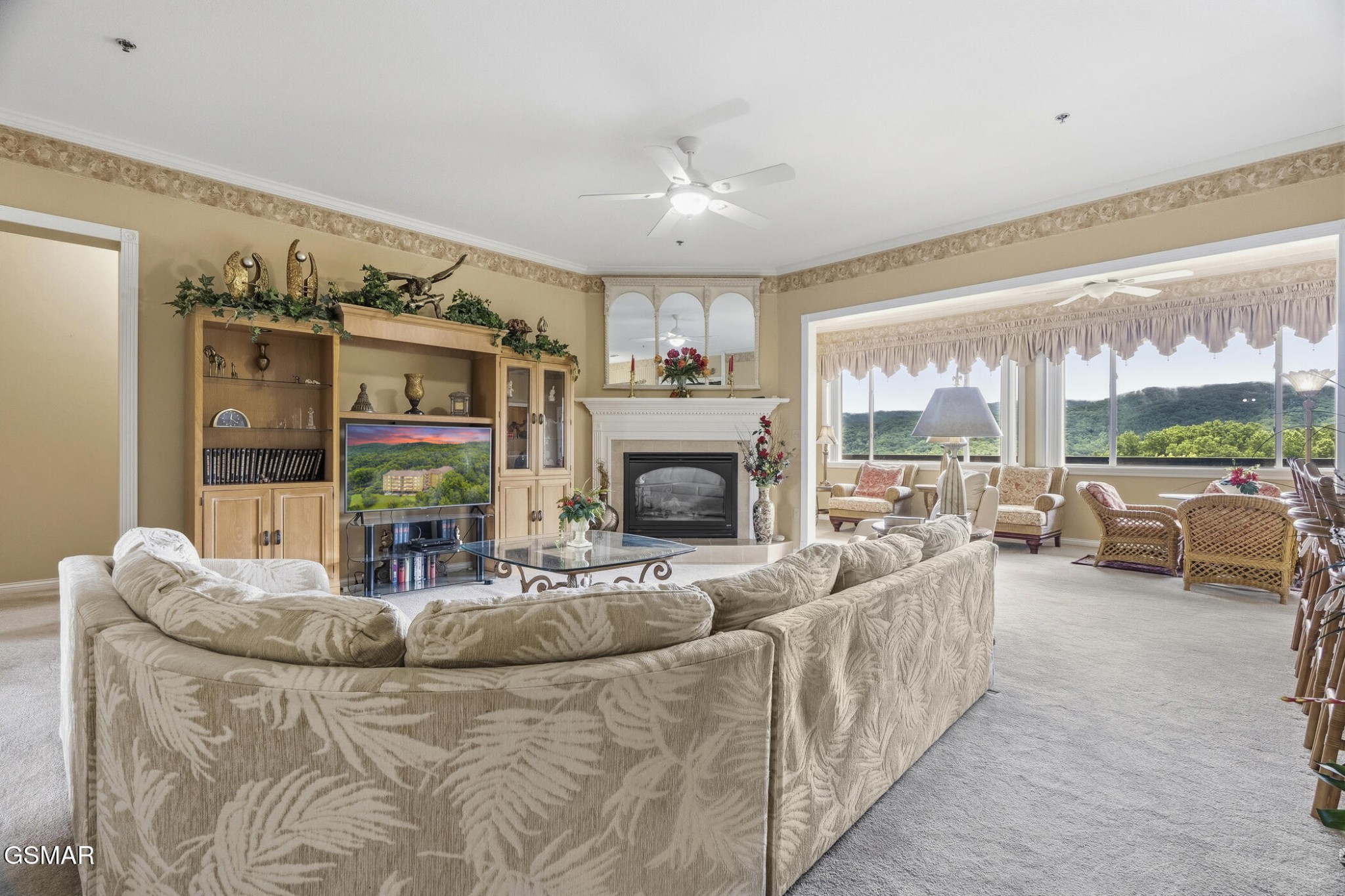 338 Pinnacle View Way