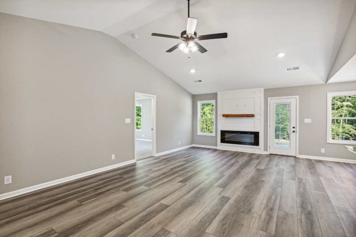 2655 Scott Dr