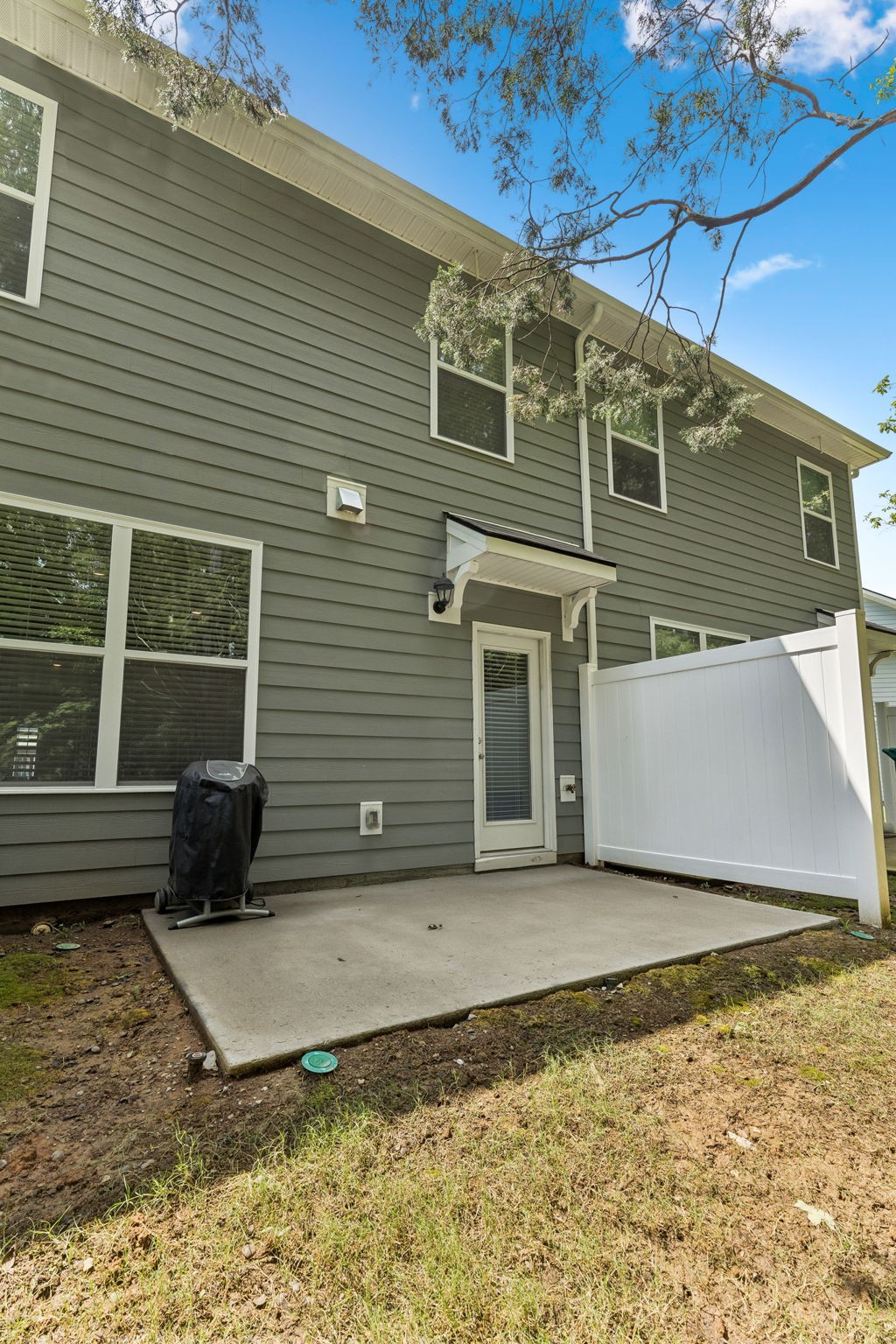 204 Mackenzie Way