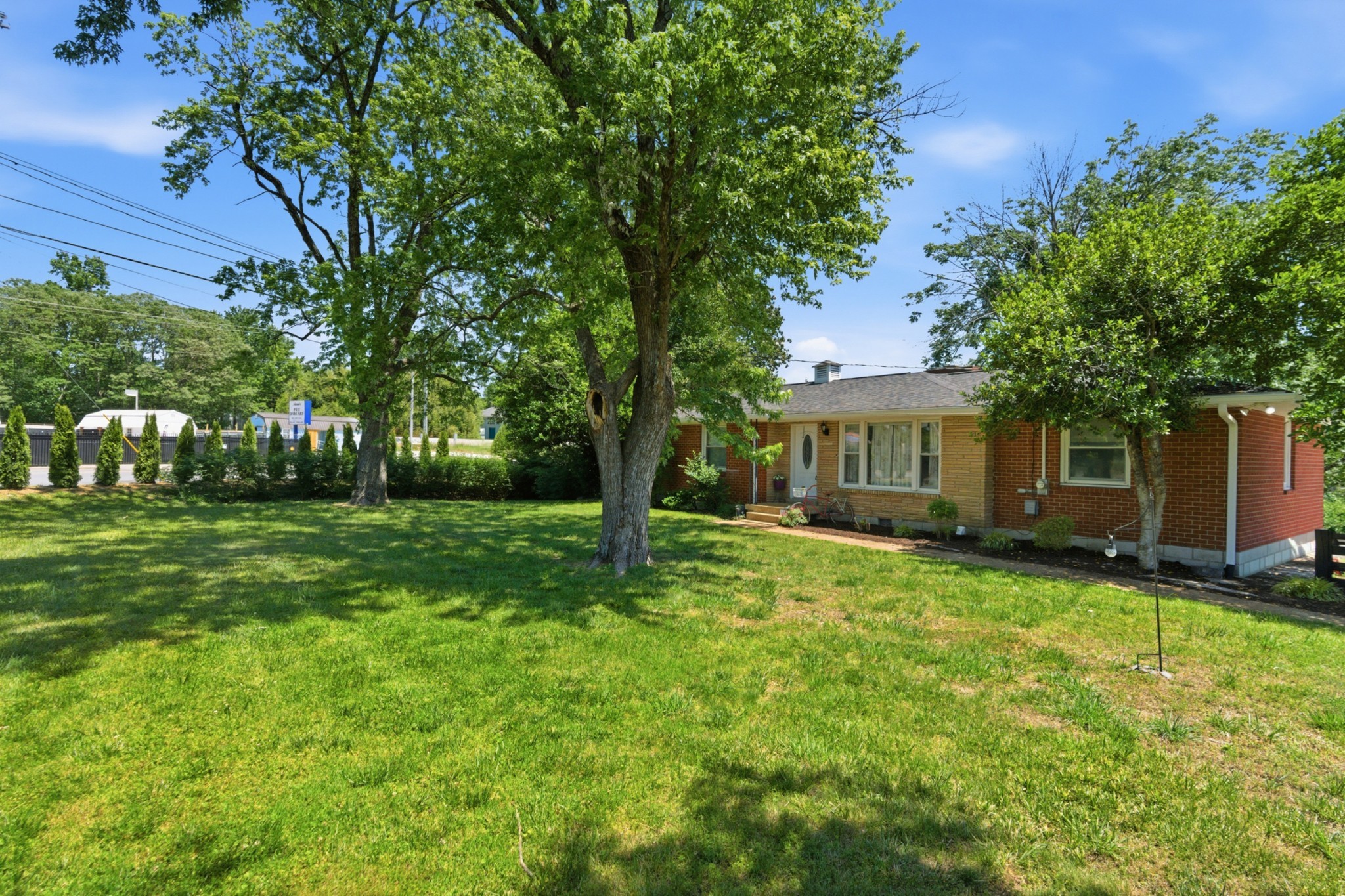 101 Newport Dr