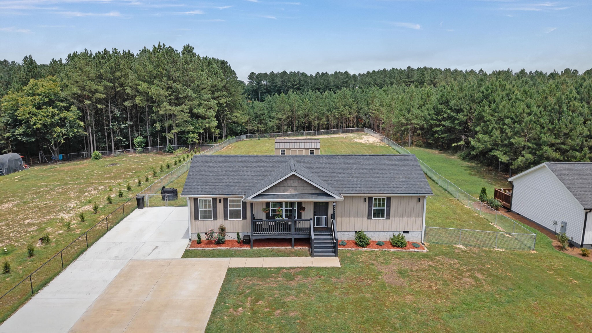 8227 Hwy 2